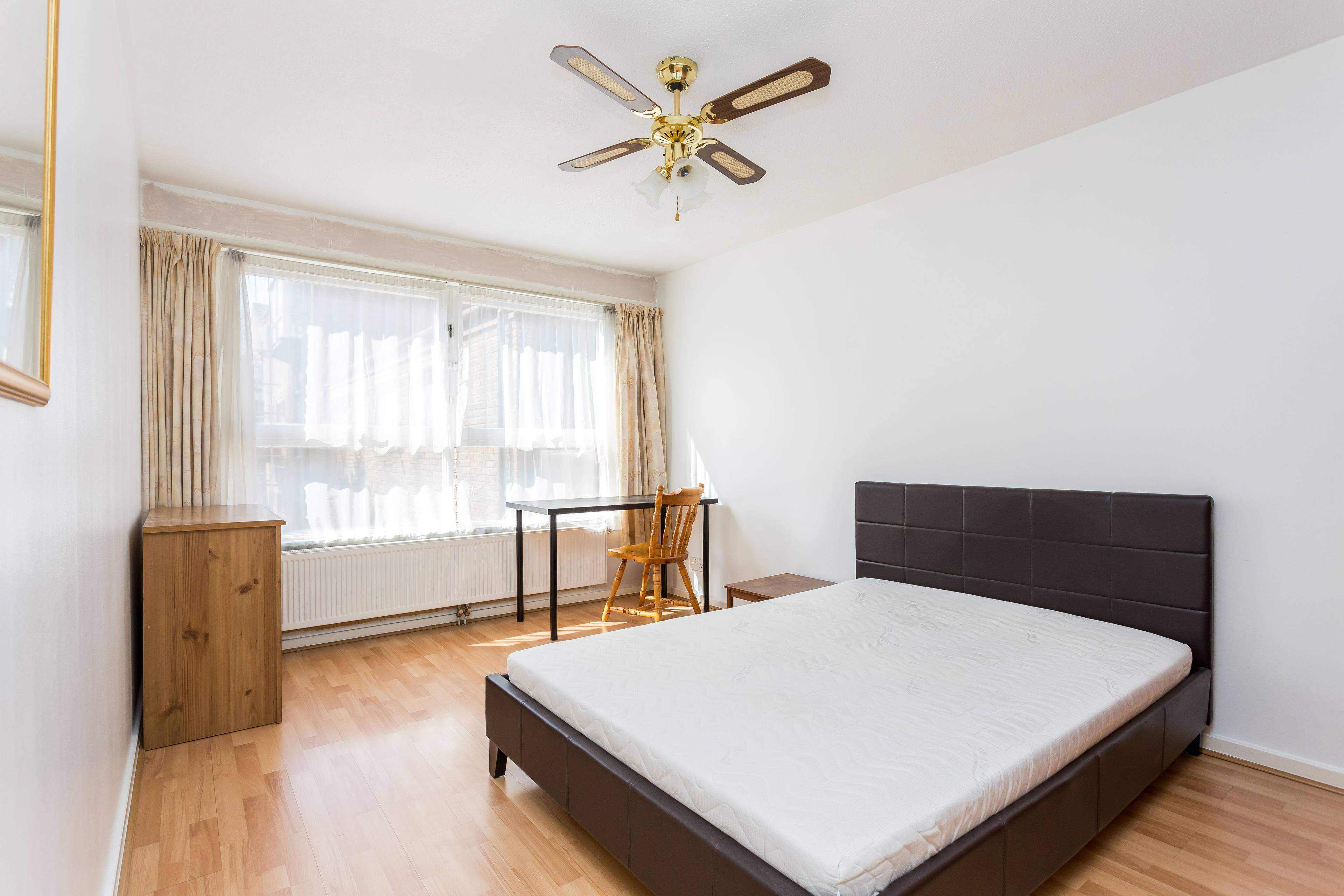 Reception/Bedroom