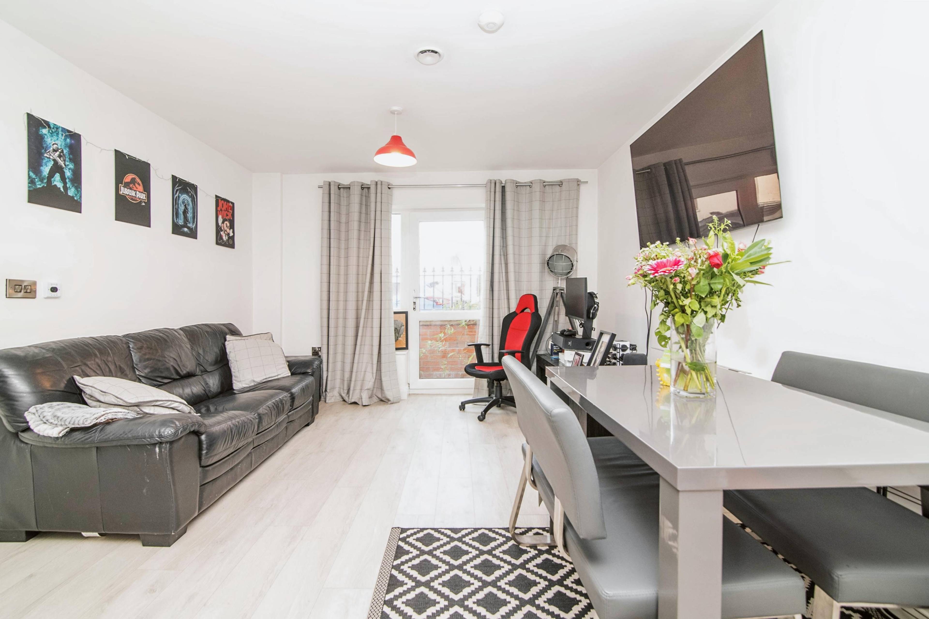 Living / Dining Room