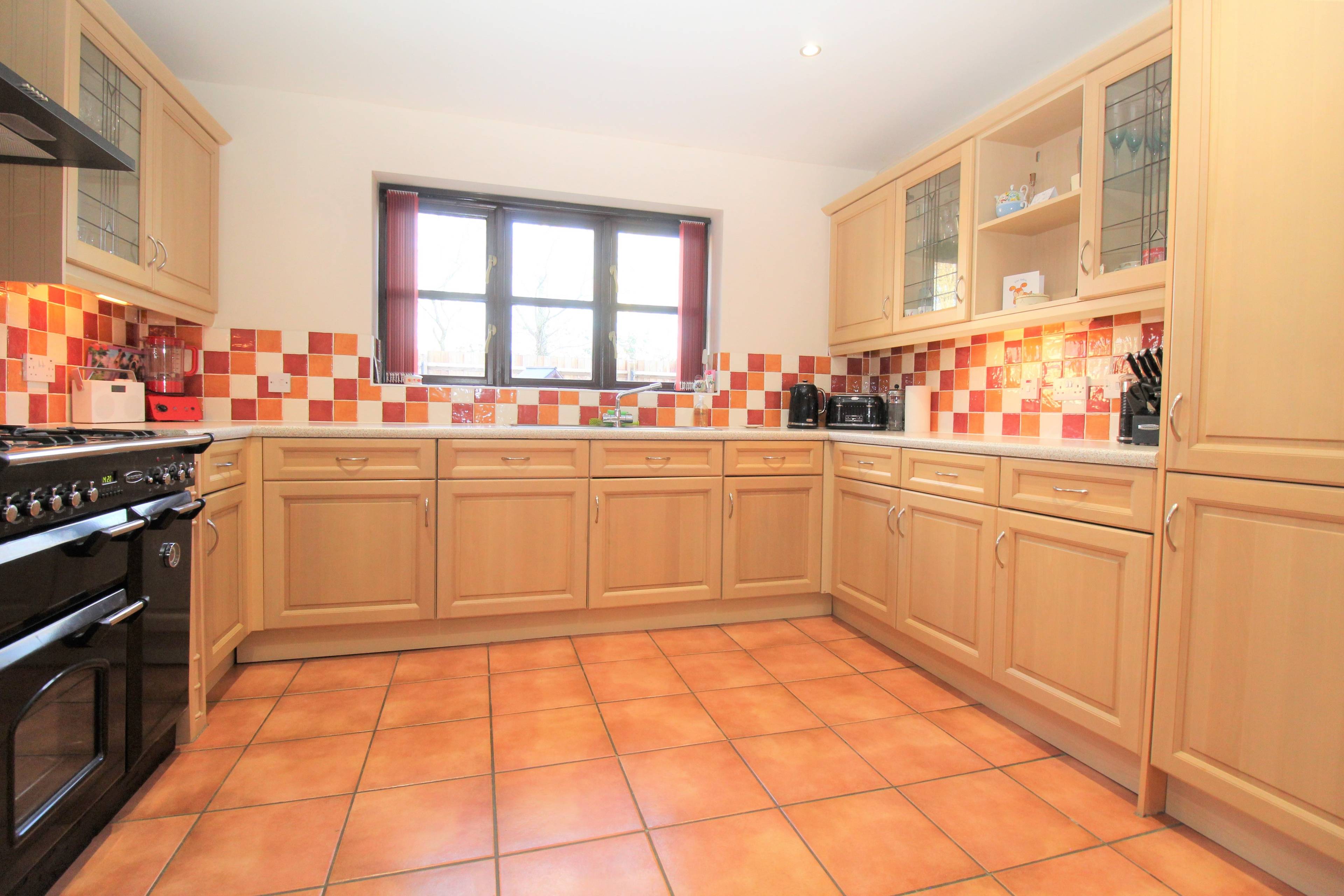 Kitchen/Breakfast
