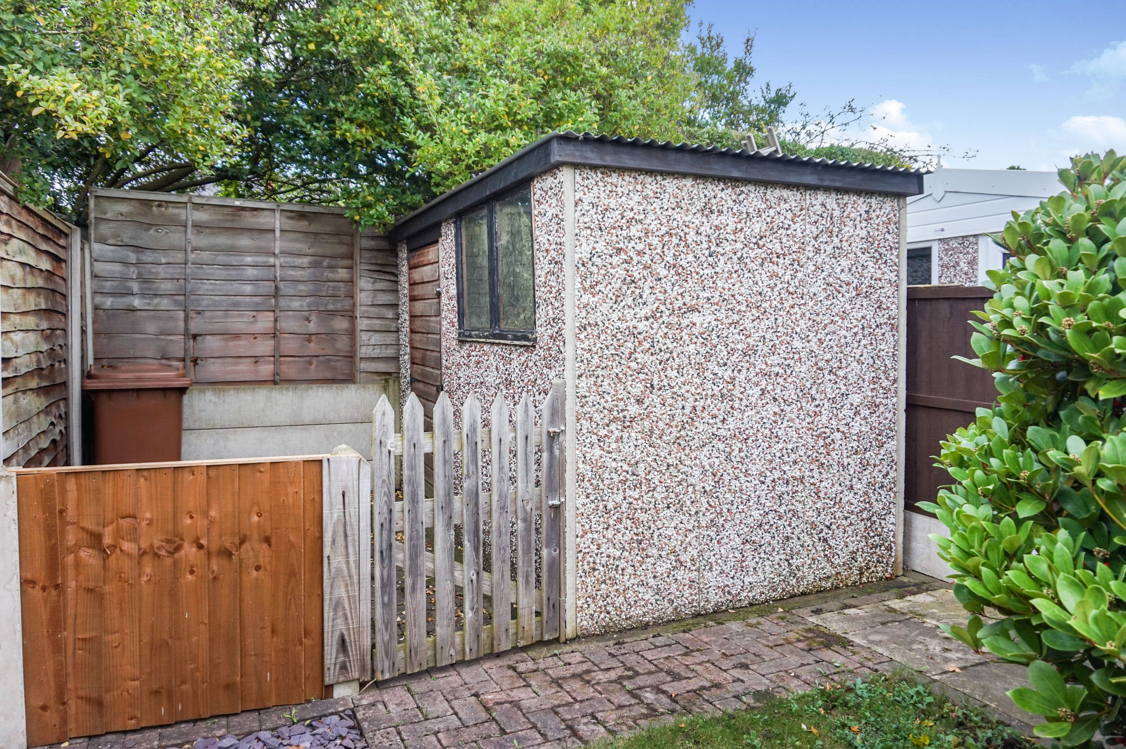 Shed