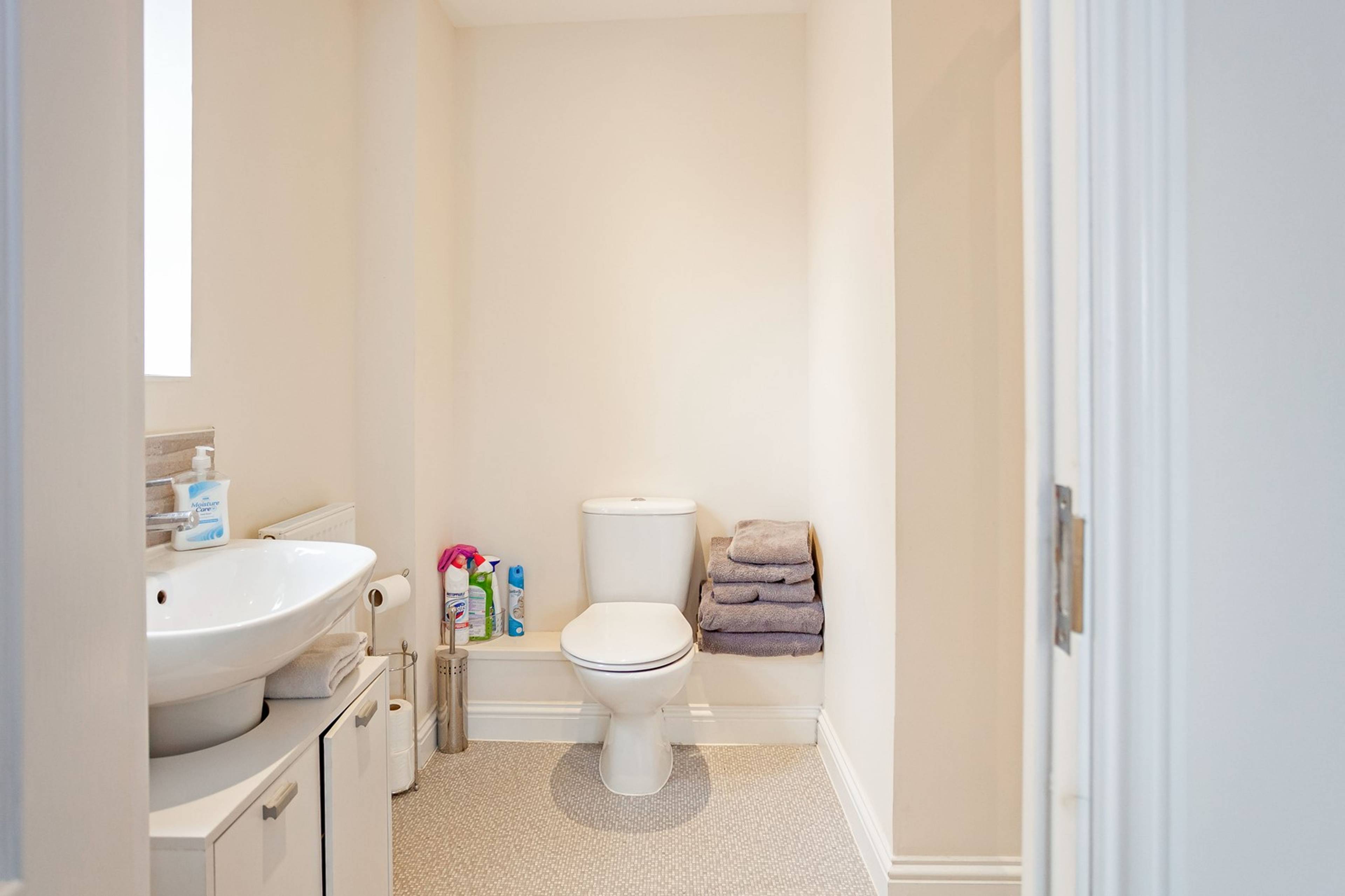 Cloak Room