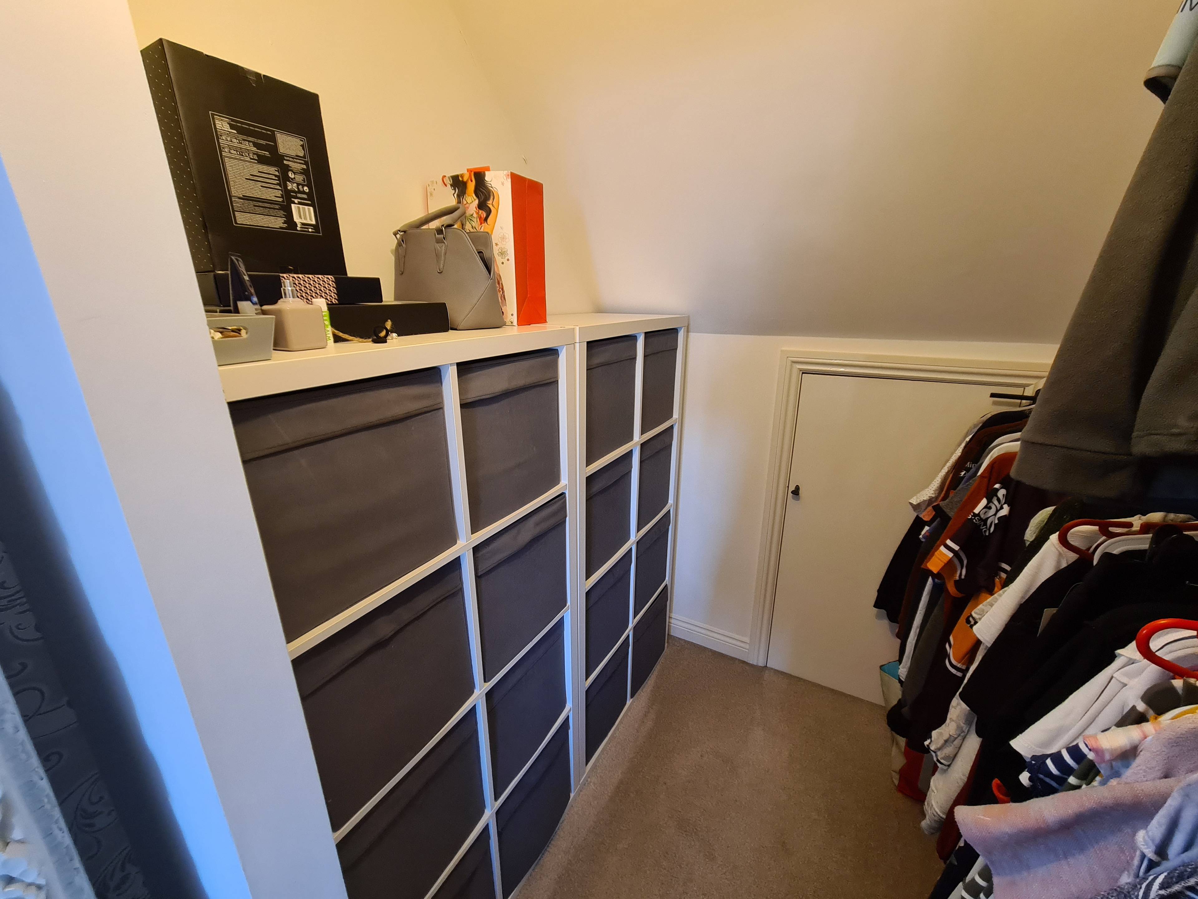 Walk-in Wardrobe