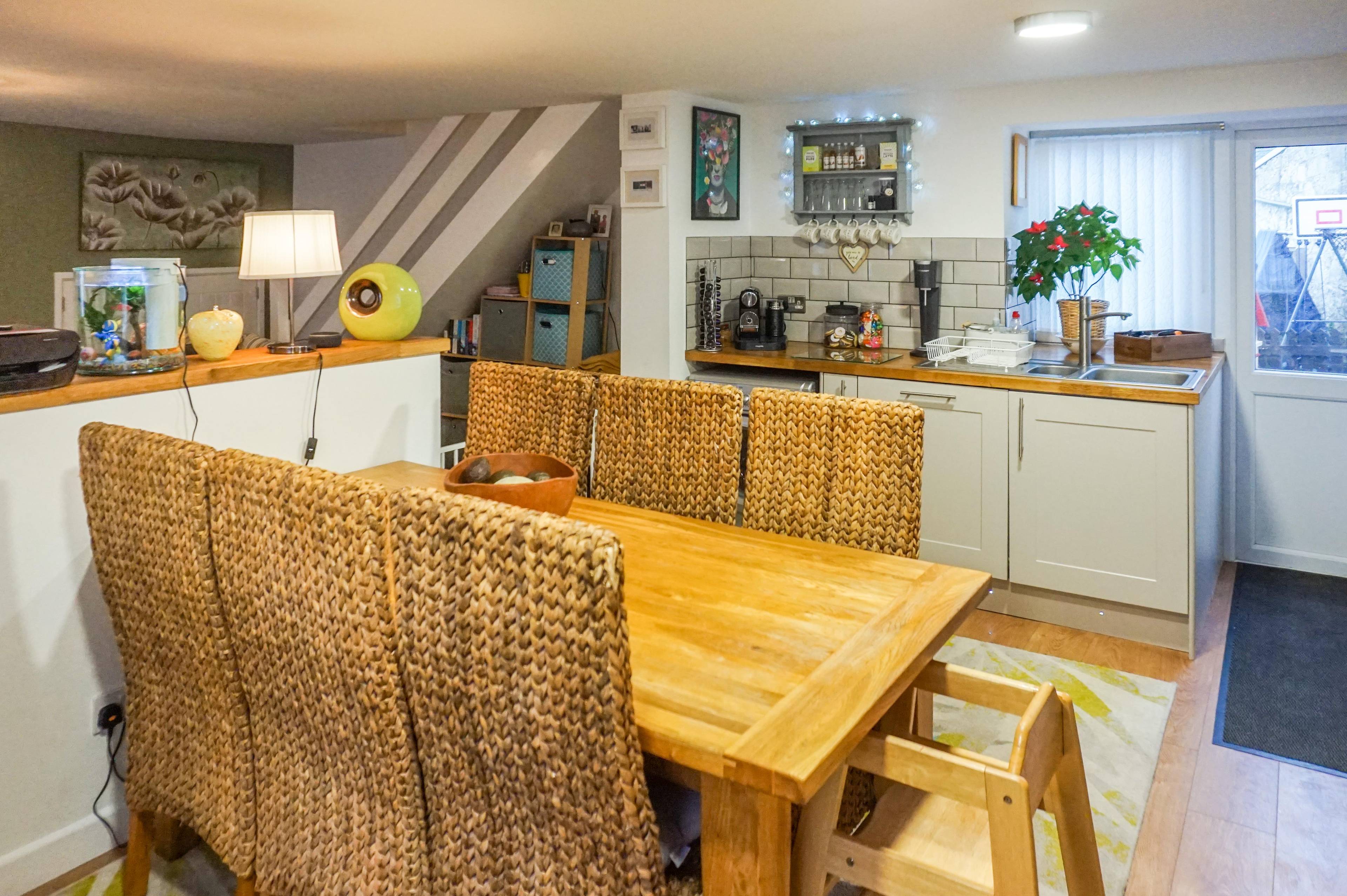 Kitchen/Dining Room