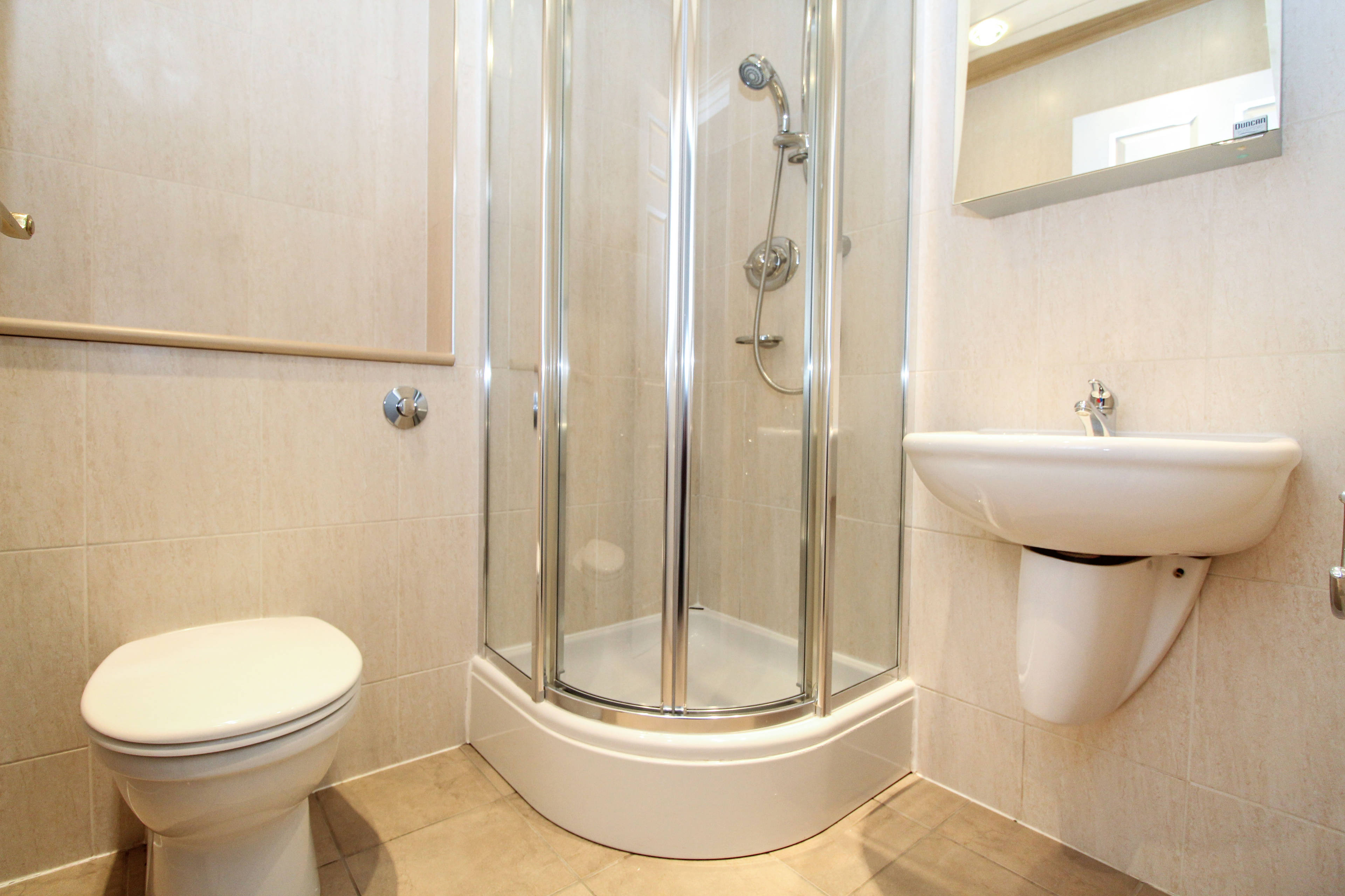 Master En-suite