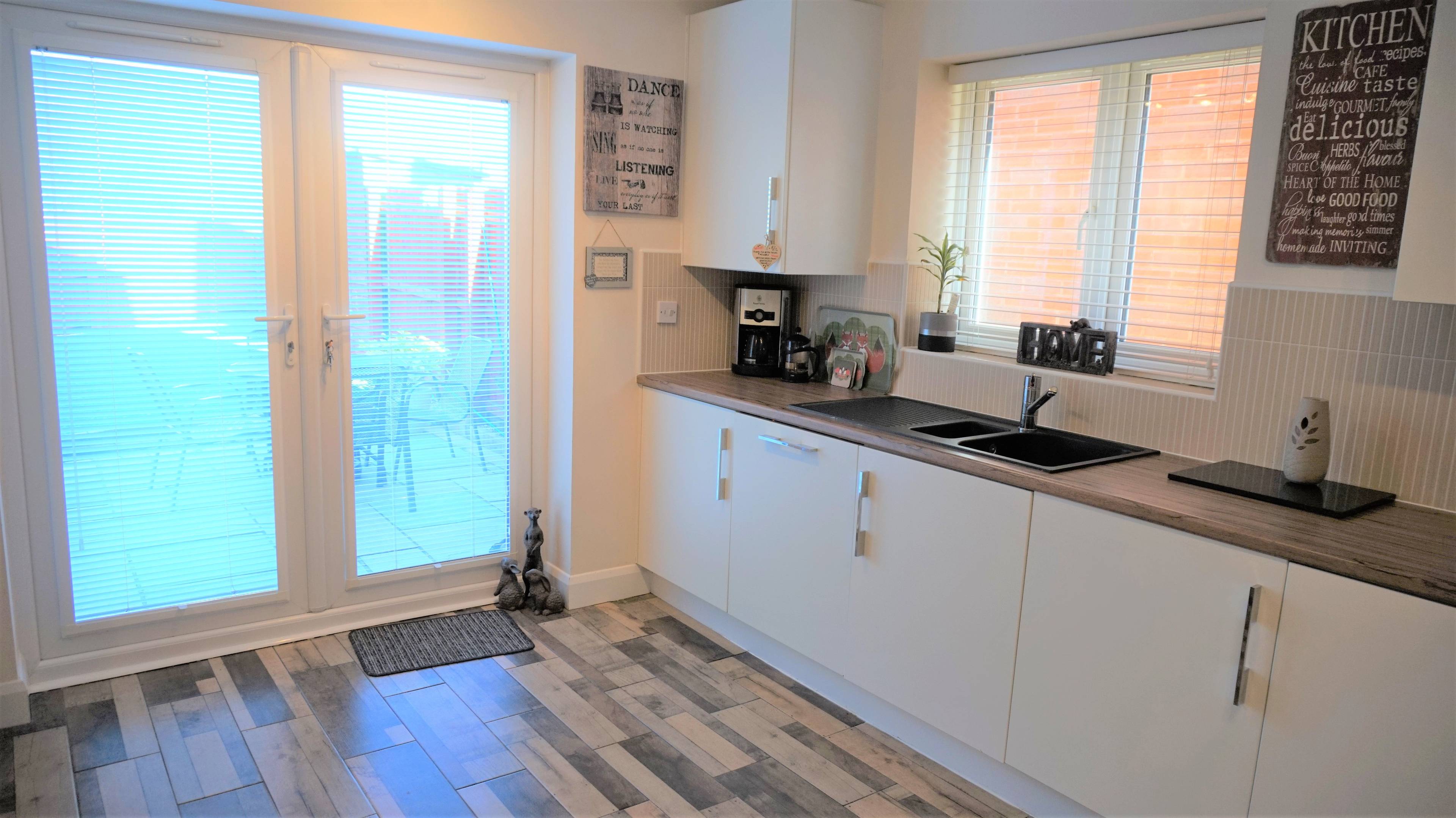 Kitchen/Breakfast