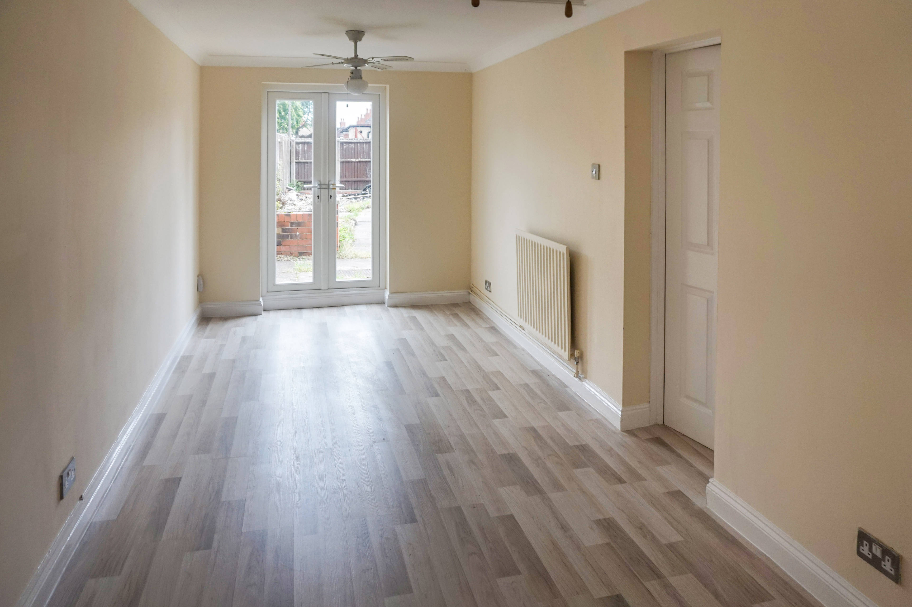 Reception/Bedroom