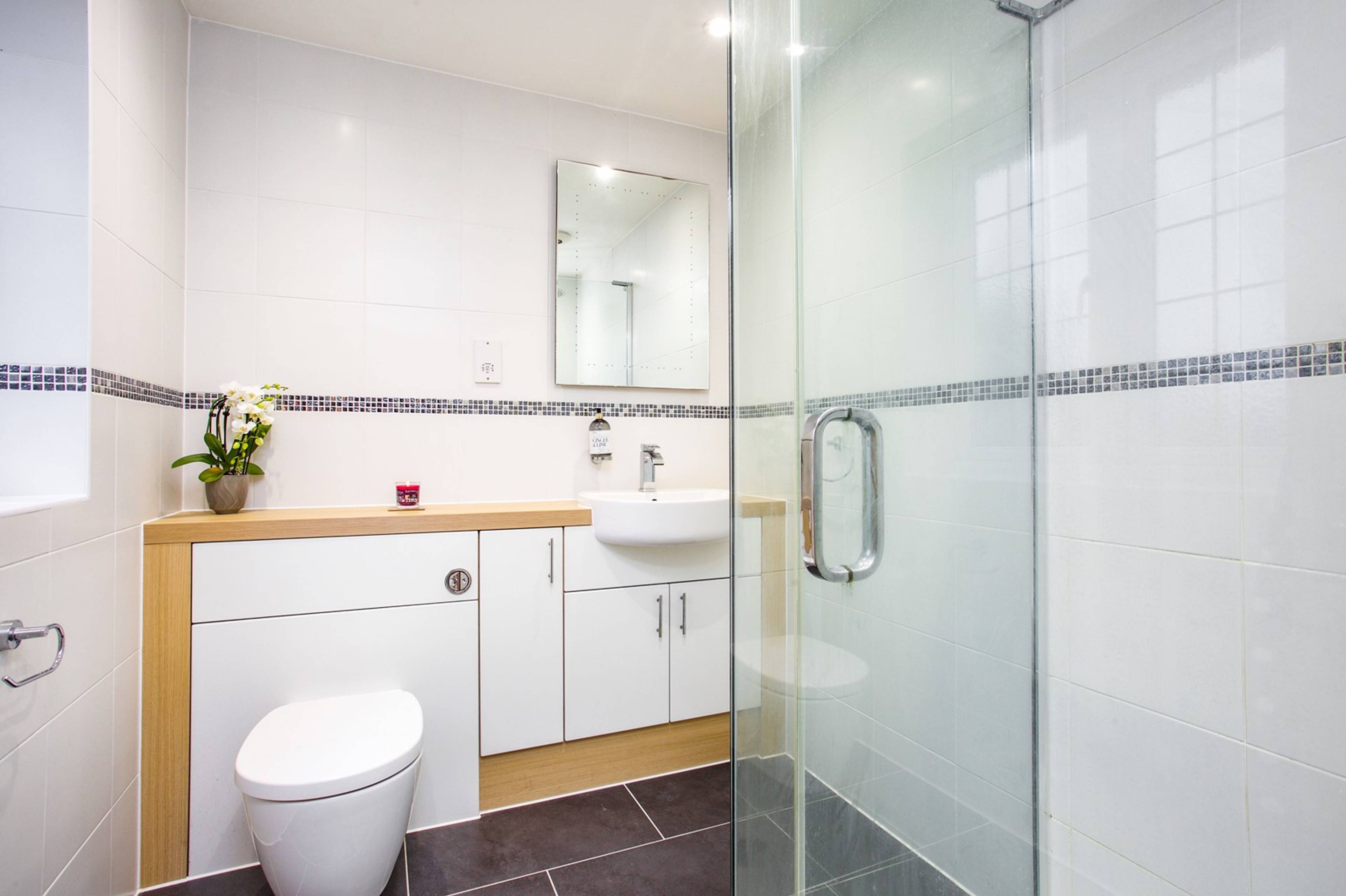 Master En-suite