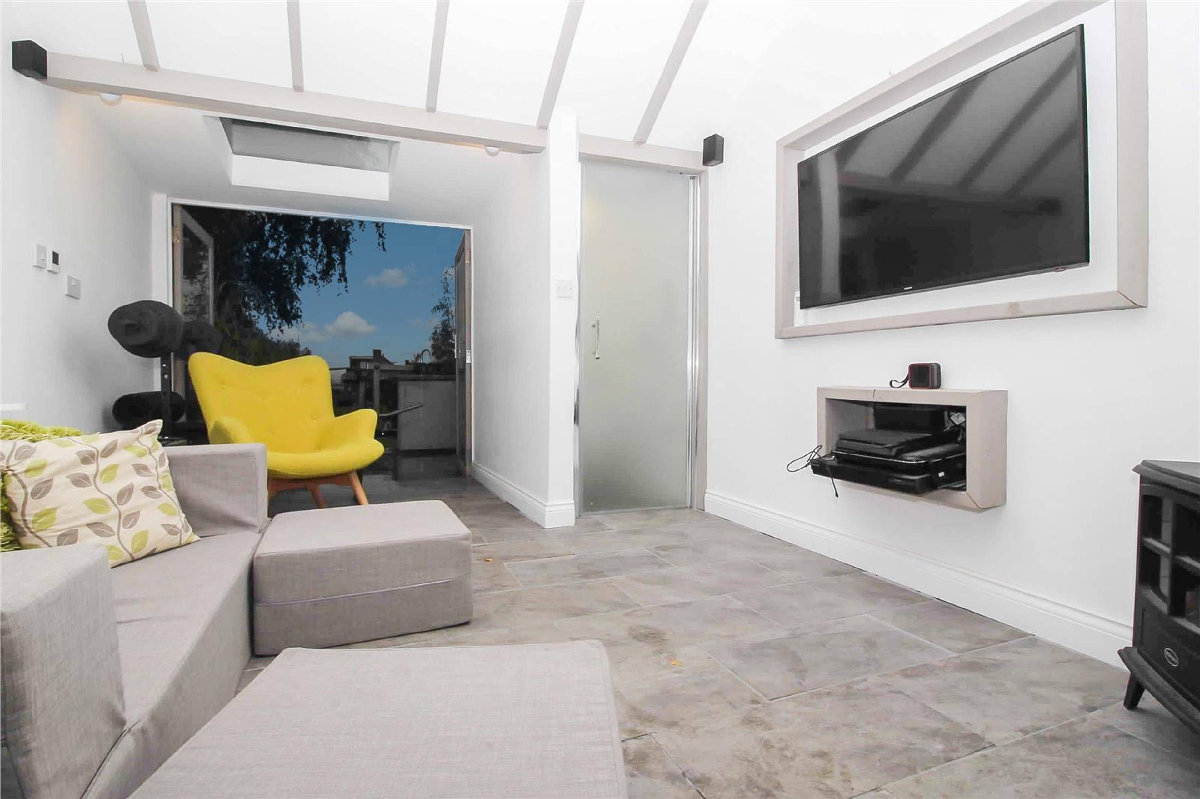 Entertainment Area