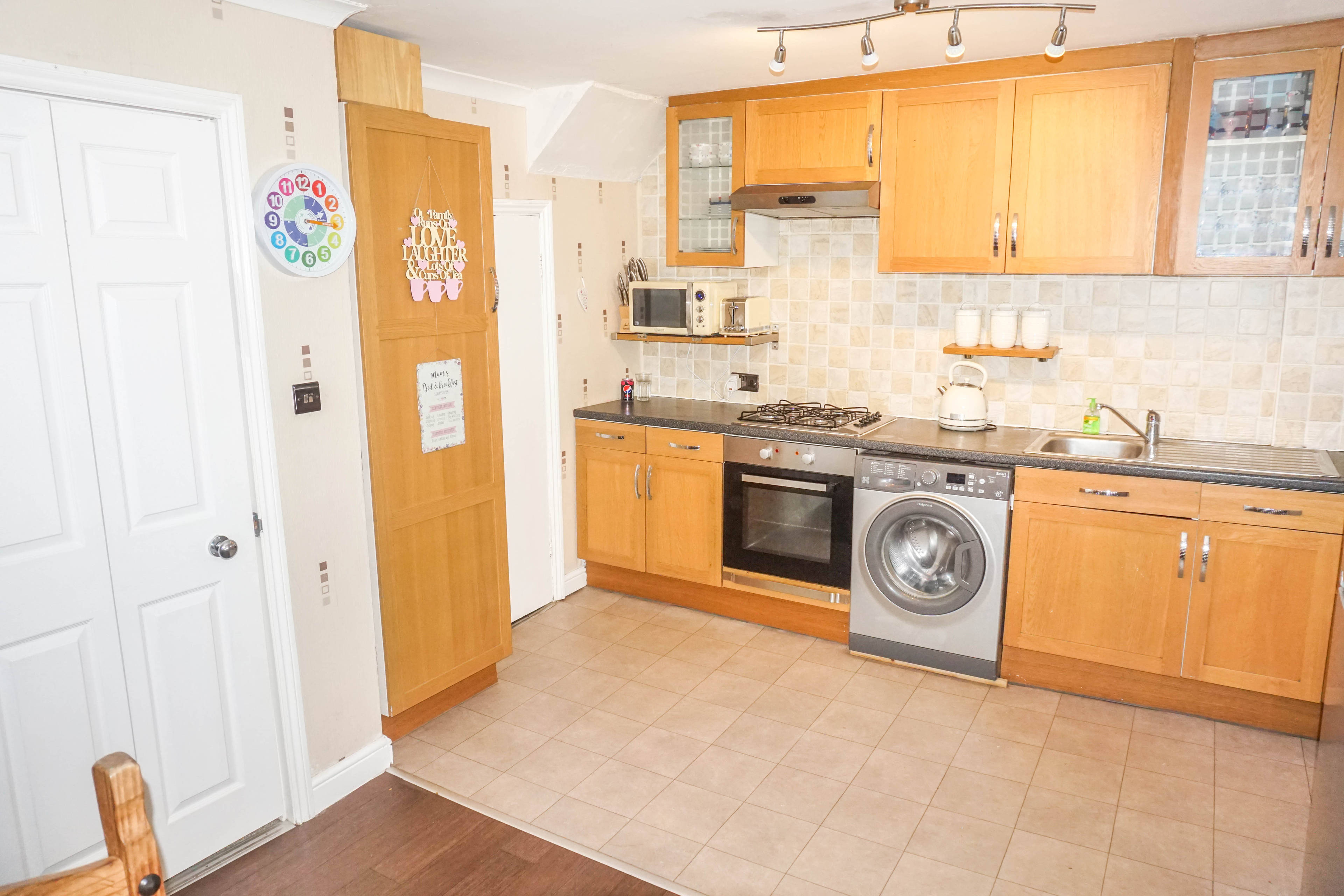 Kitchen/Dining Room