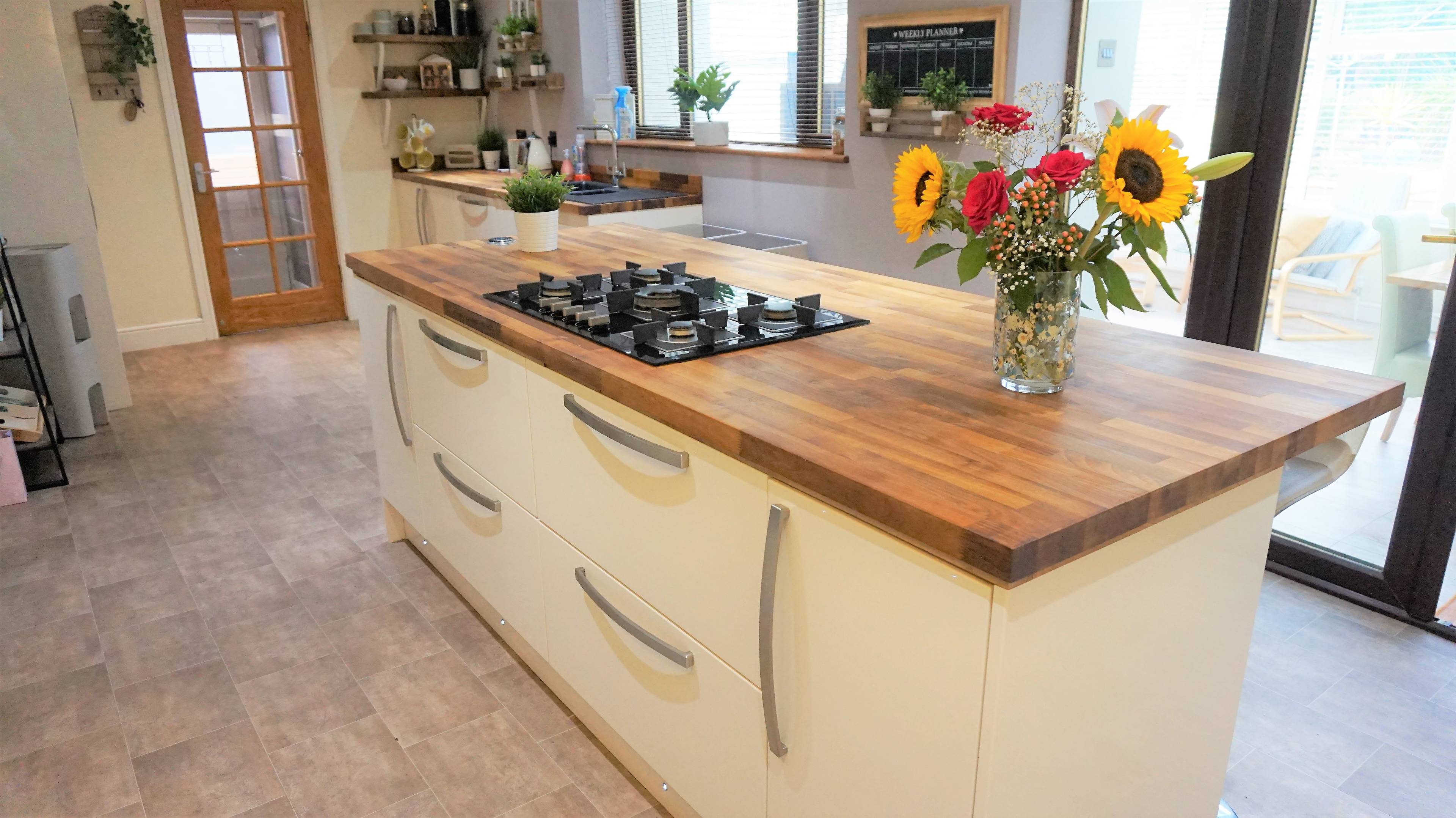 Kitchen/Breakfast