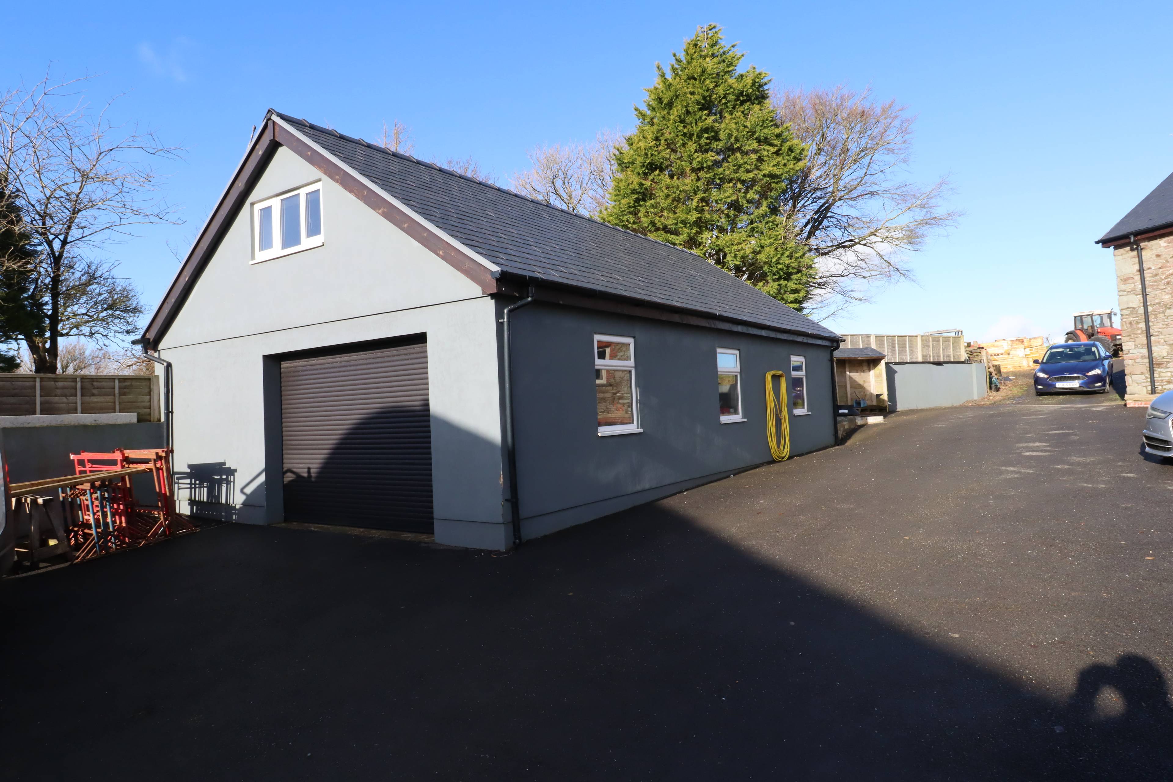 Garage
