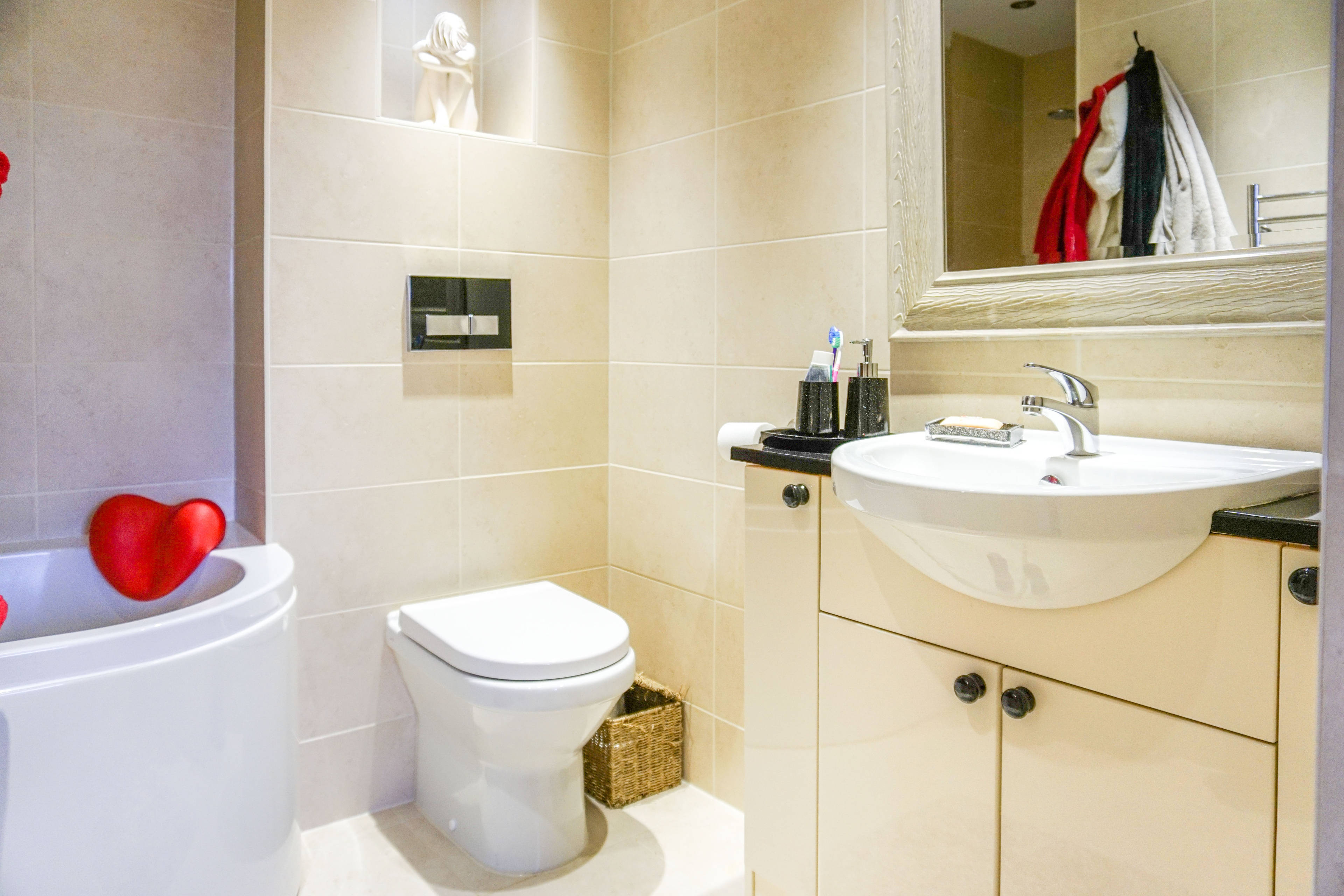 Master En-suite
