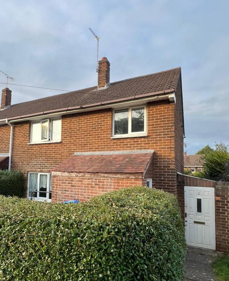 3 bedroom semi-detached house