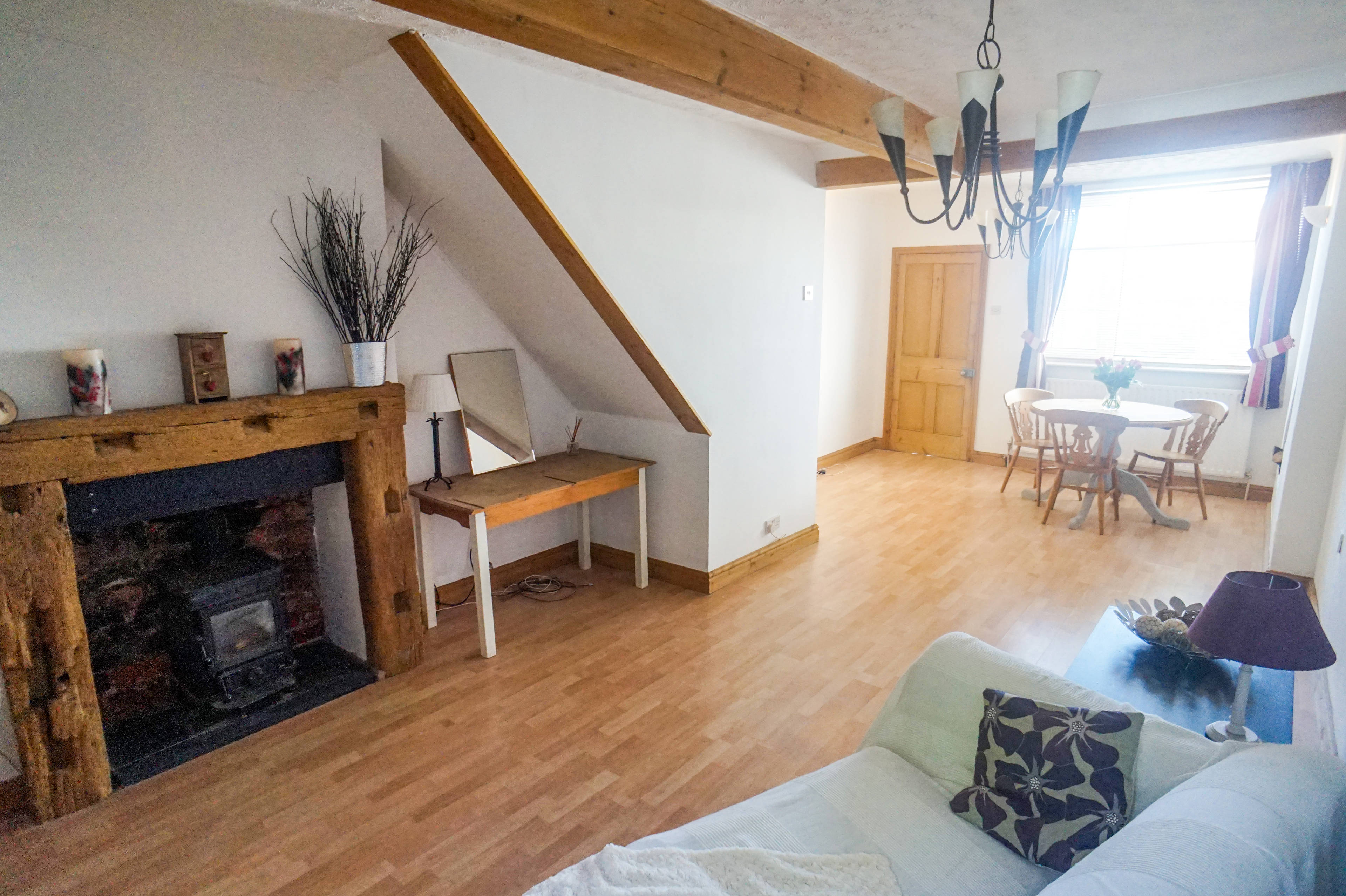 Lounge/Dining Room