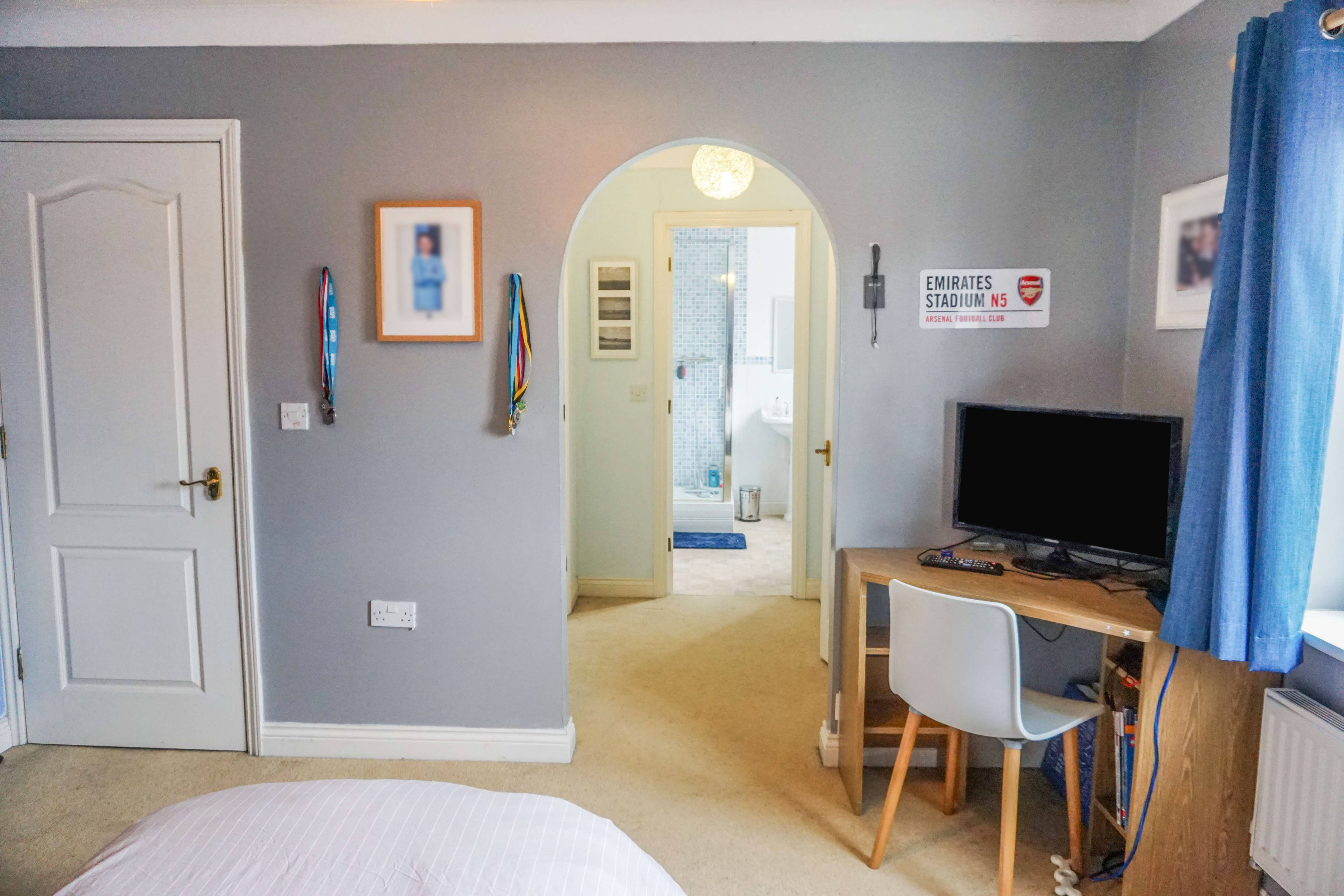 Dressing Room/ Bed 2