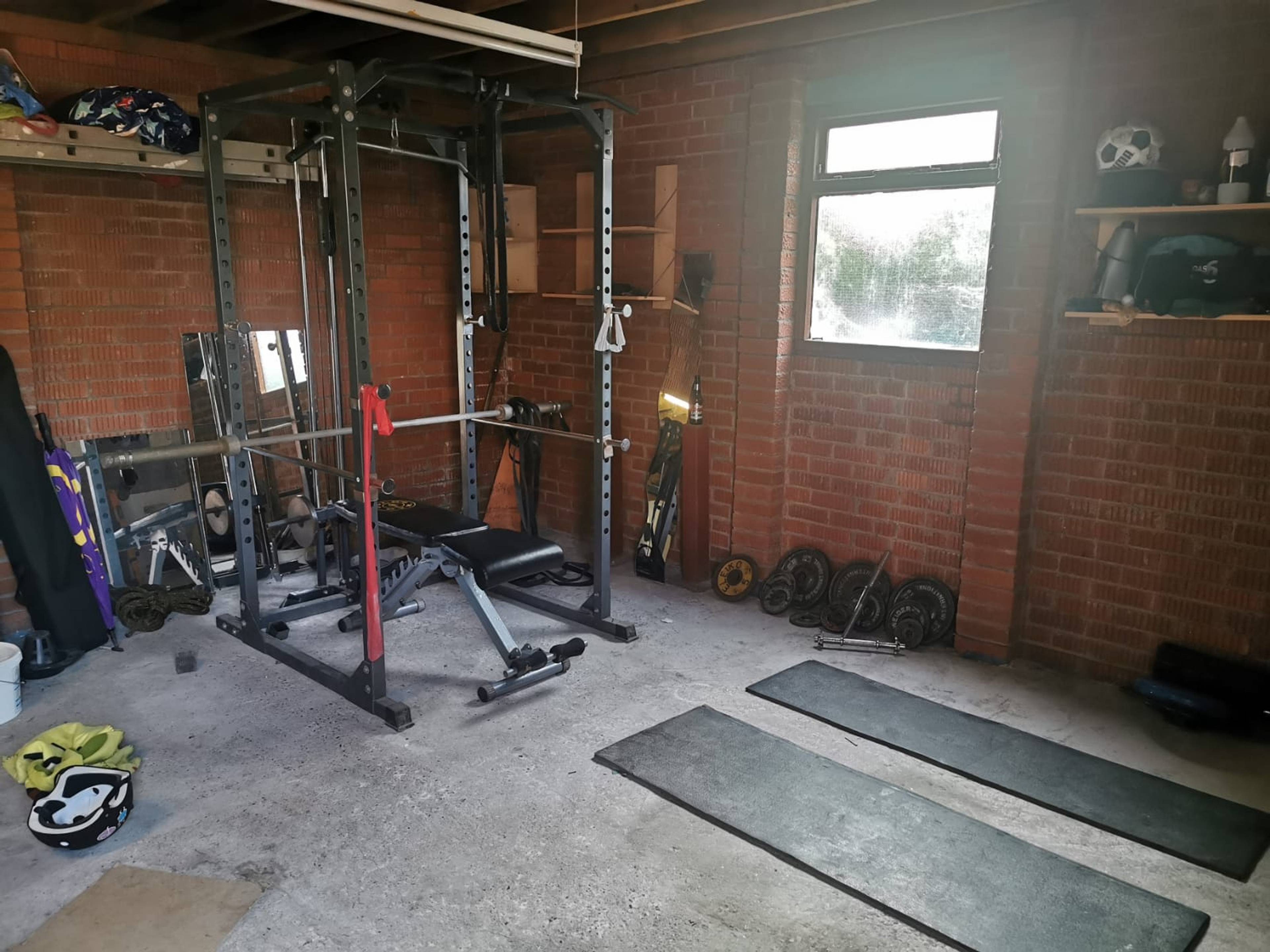 Garage
