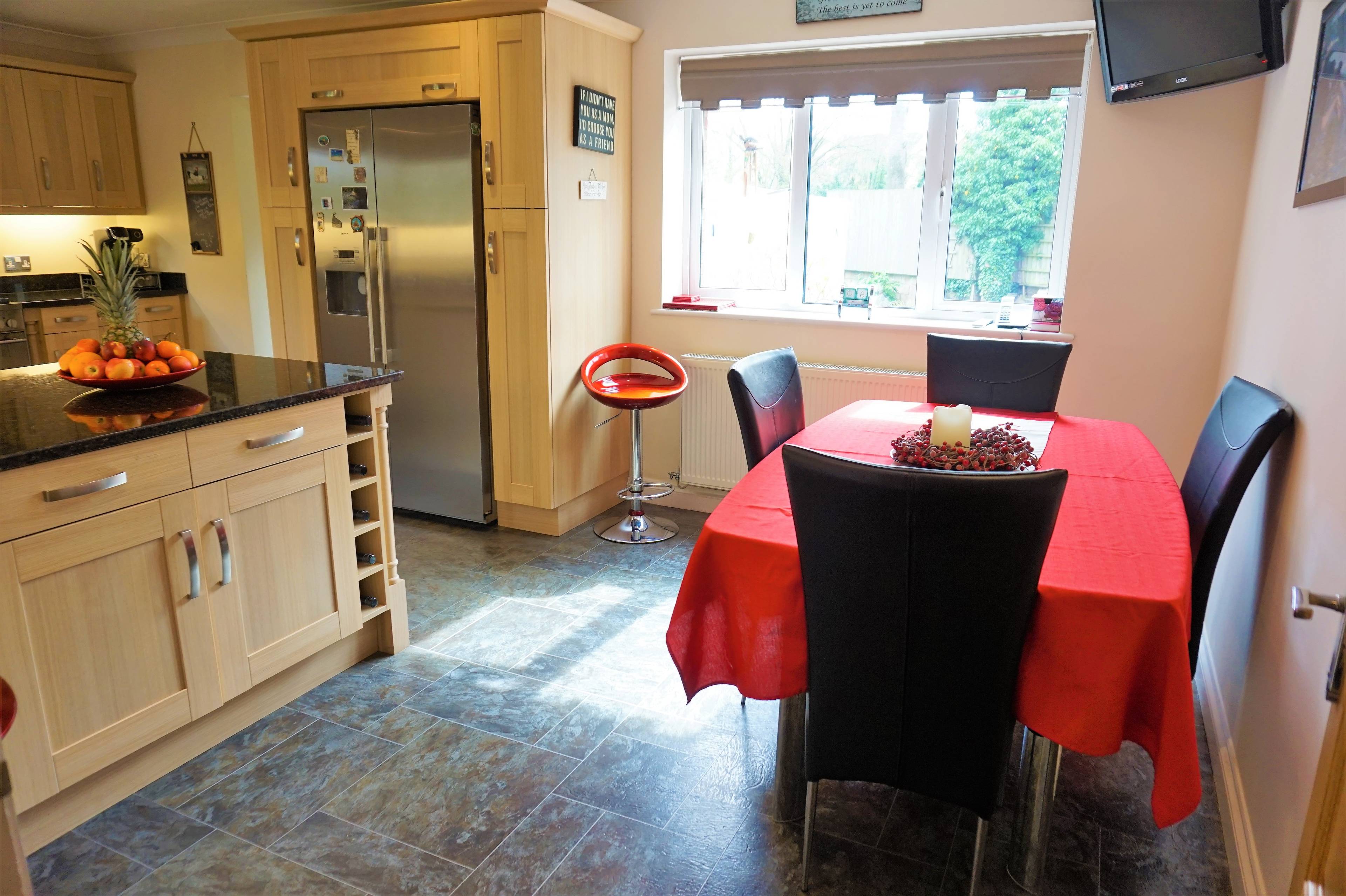 Kitchen/Breakfast