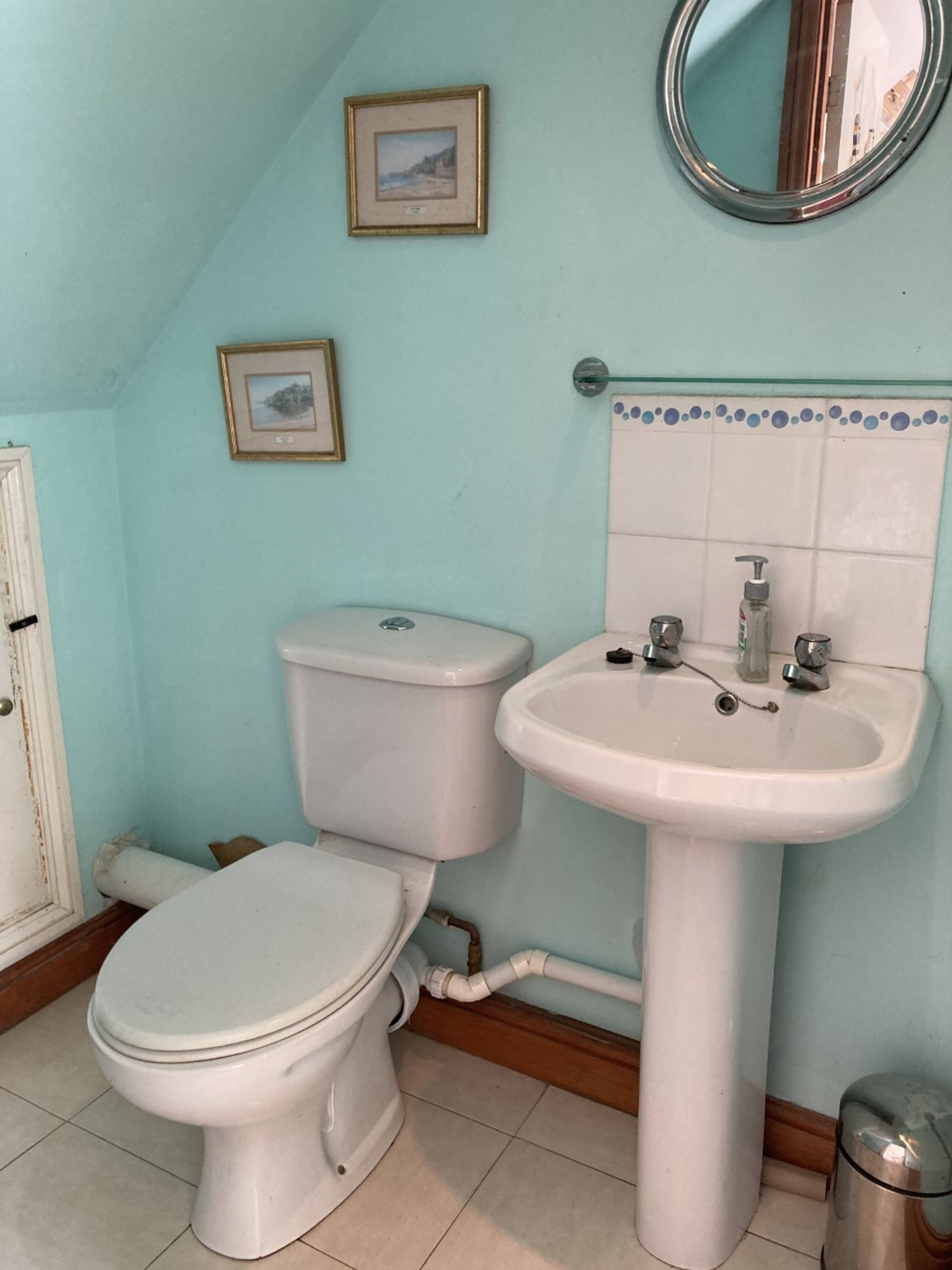 En-suite W.C.