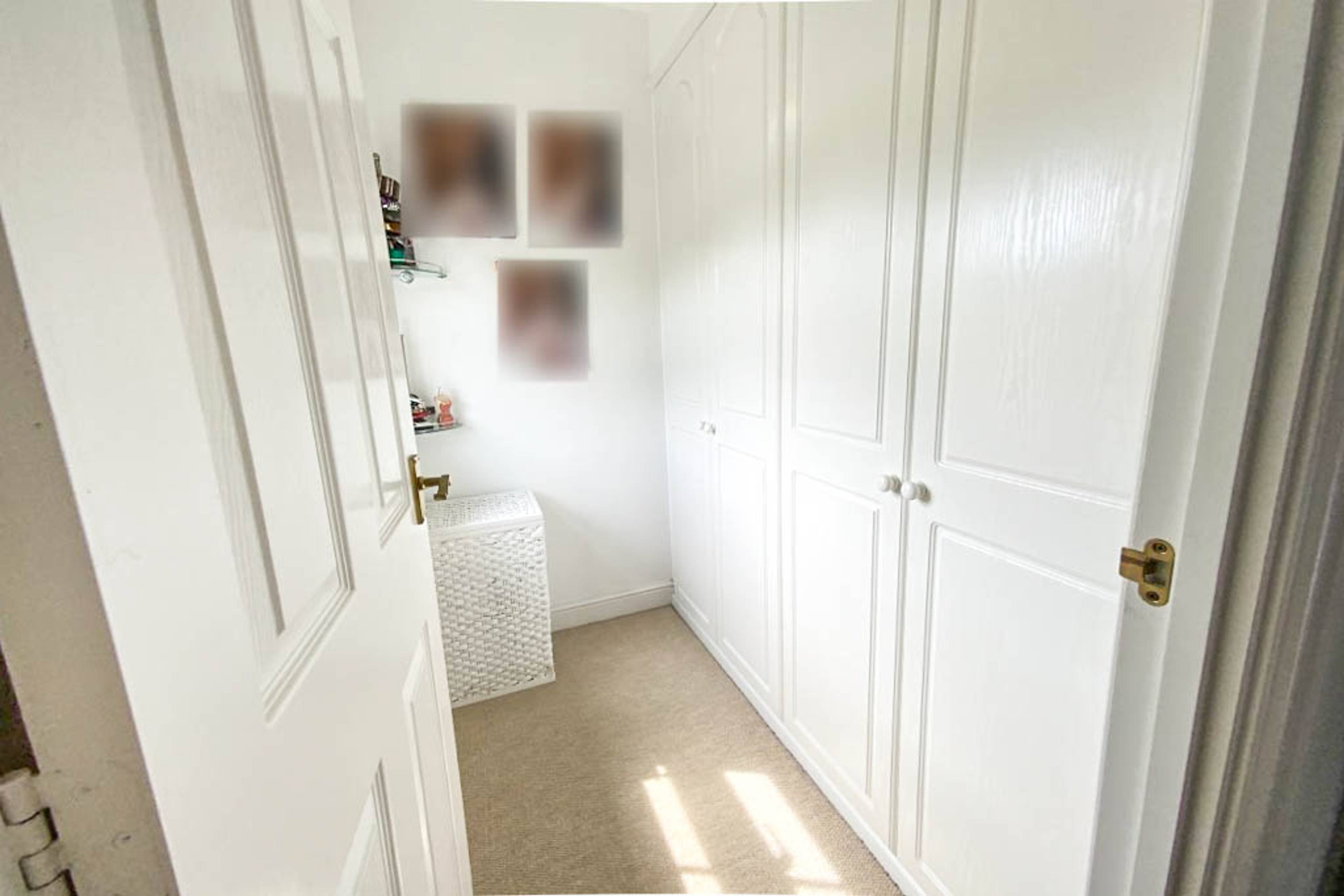 Master Dressing Room
