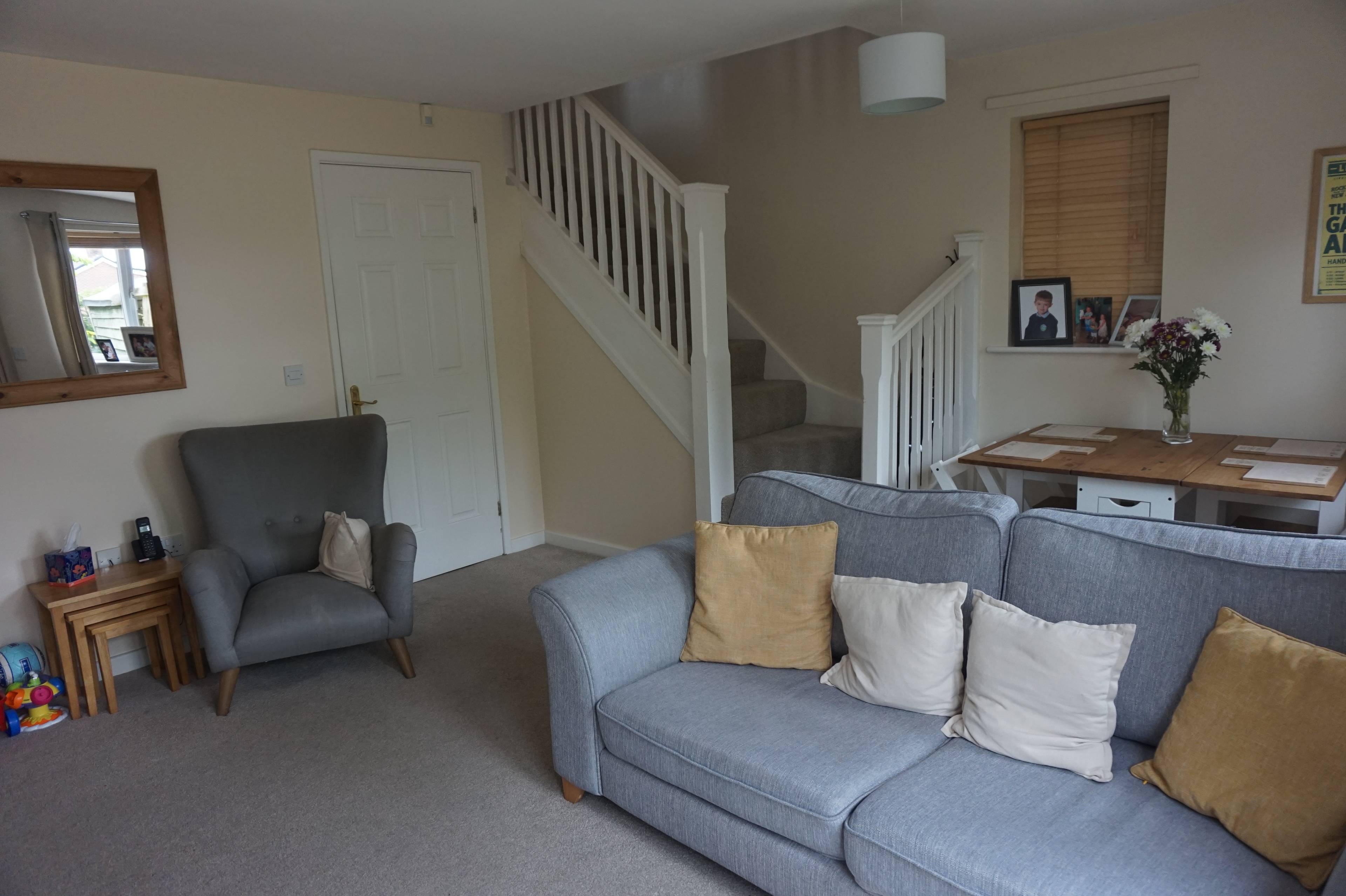 Lounge/Dining Room