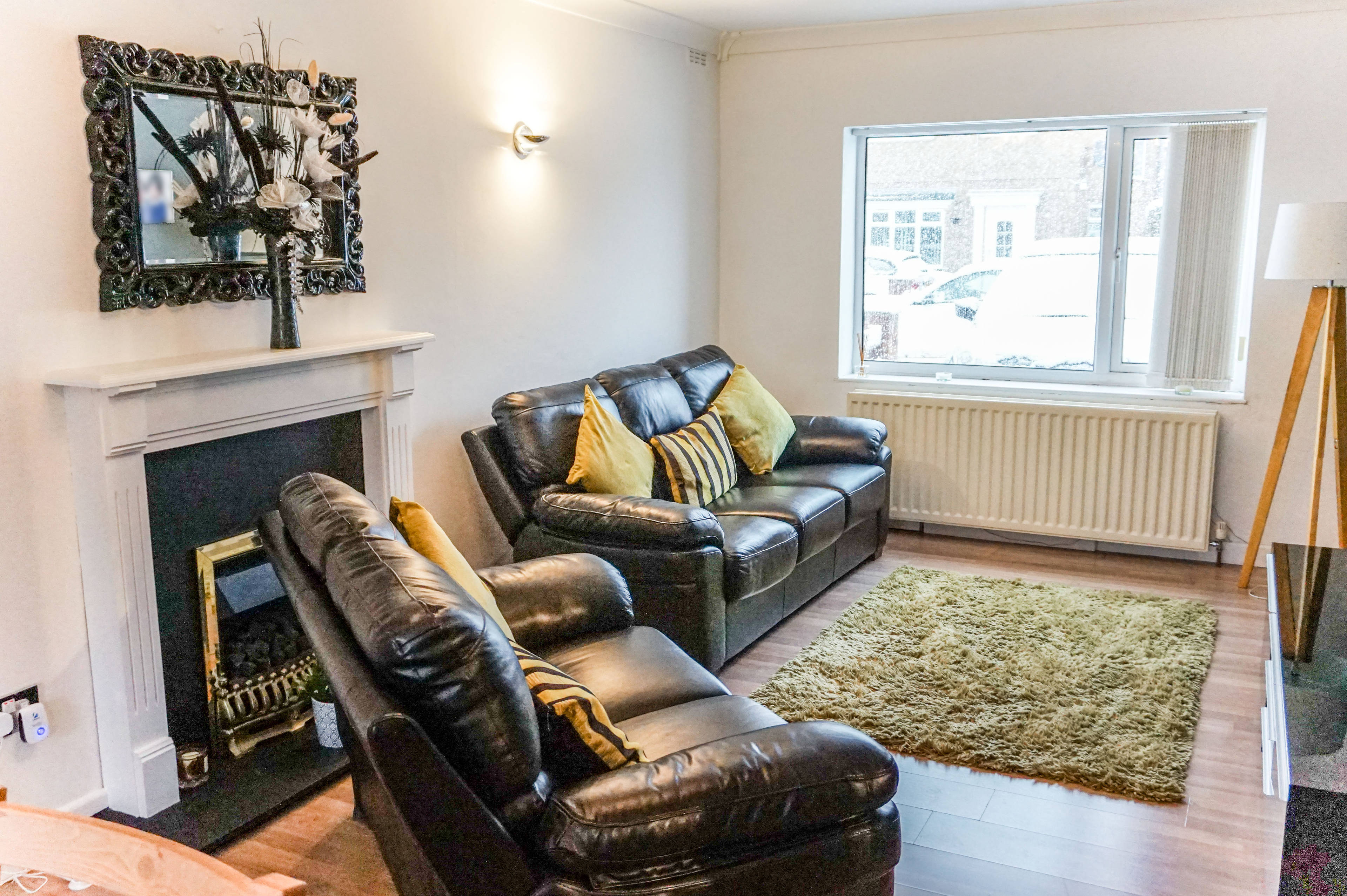 Lounge/Dining Room