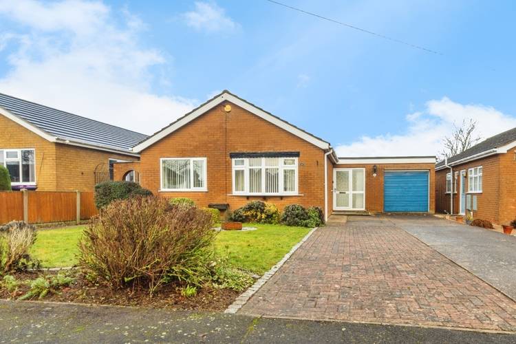 3 bedroom detached bungalow