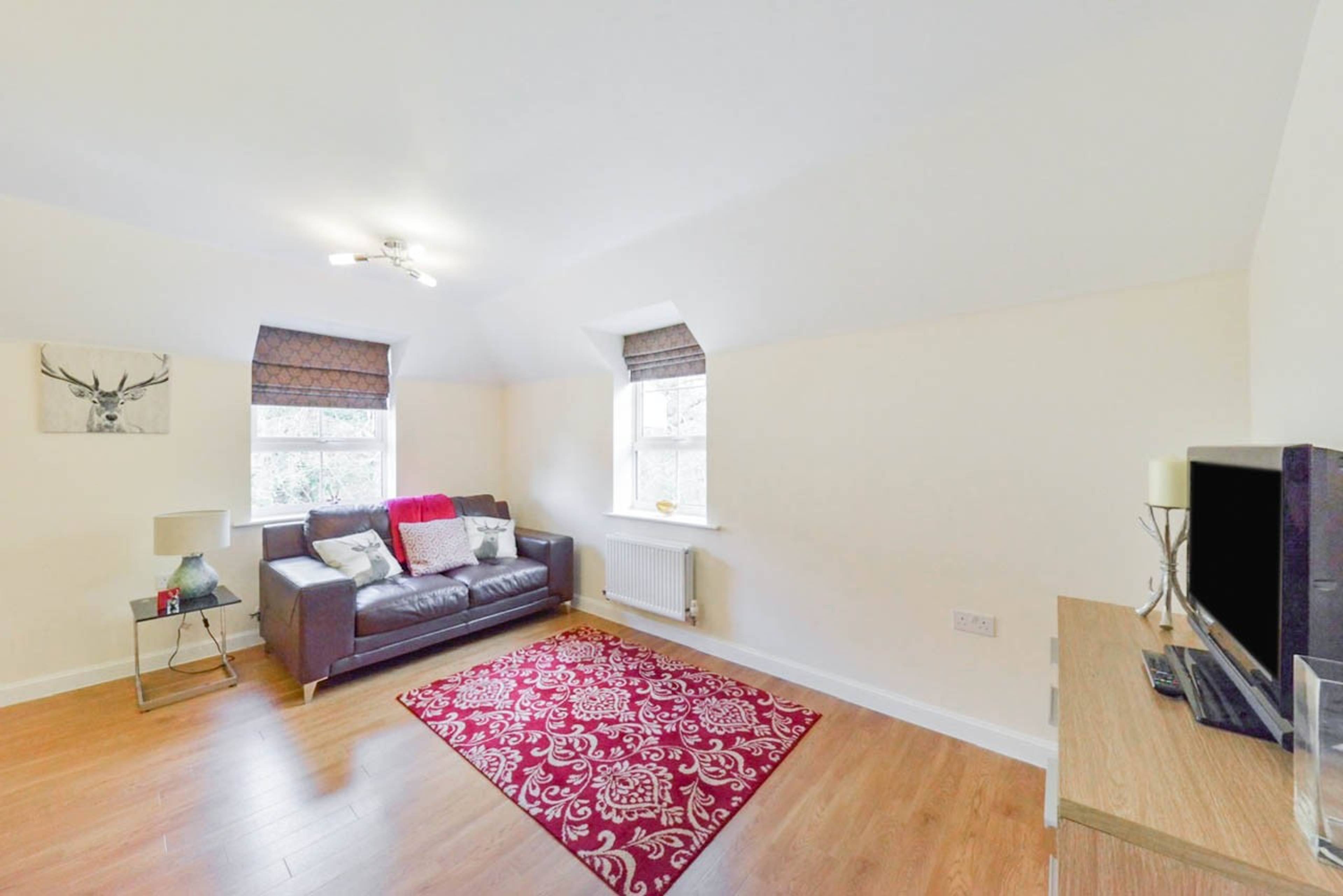 Lounge / Kitchen