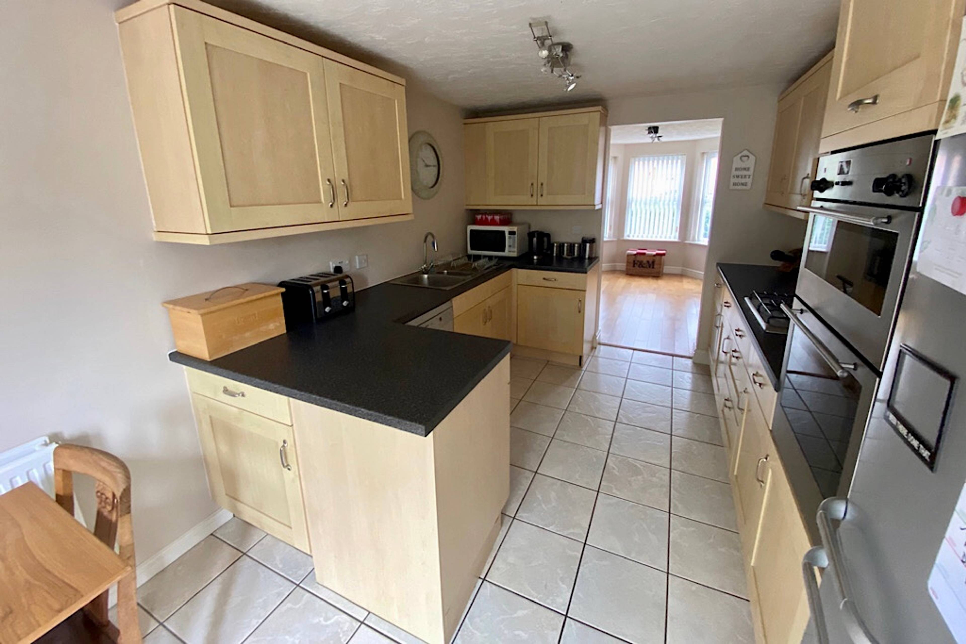 Kitchen/Breakfast