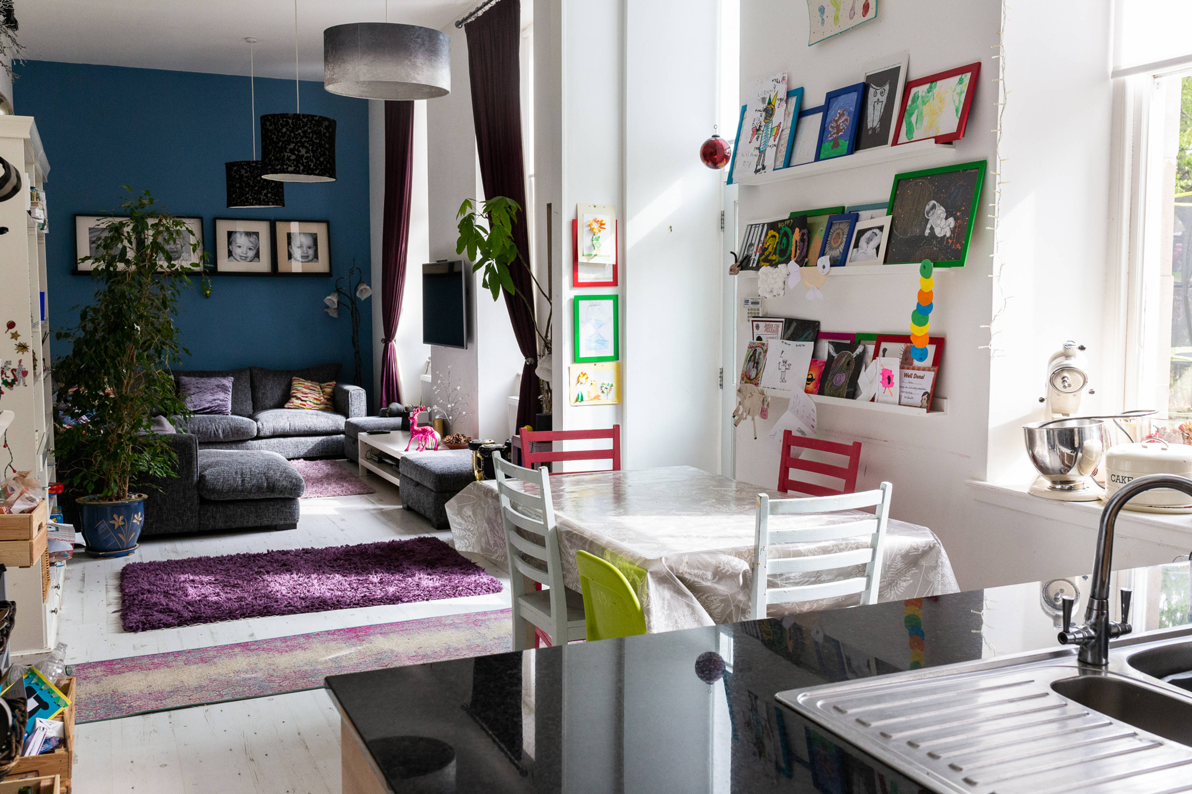 Lounge/Dining Room