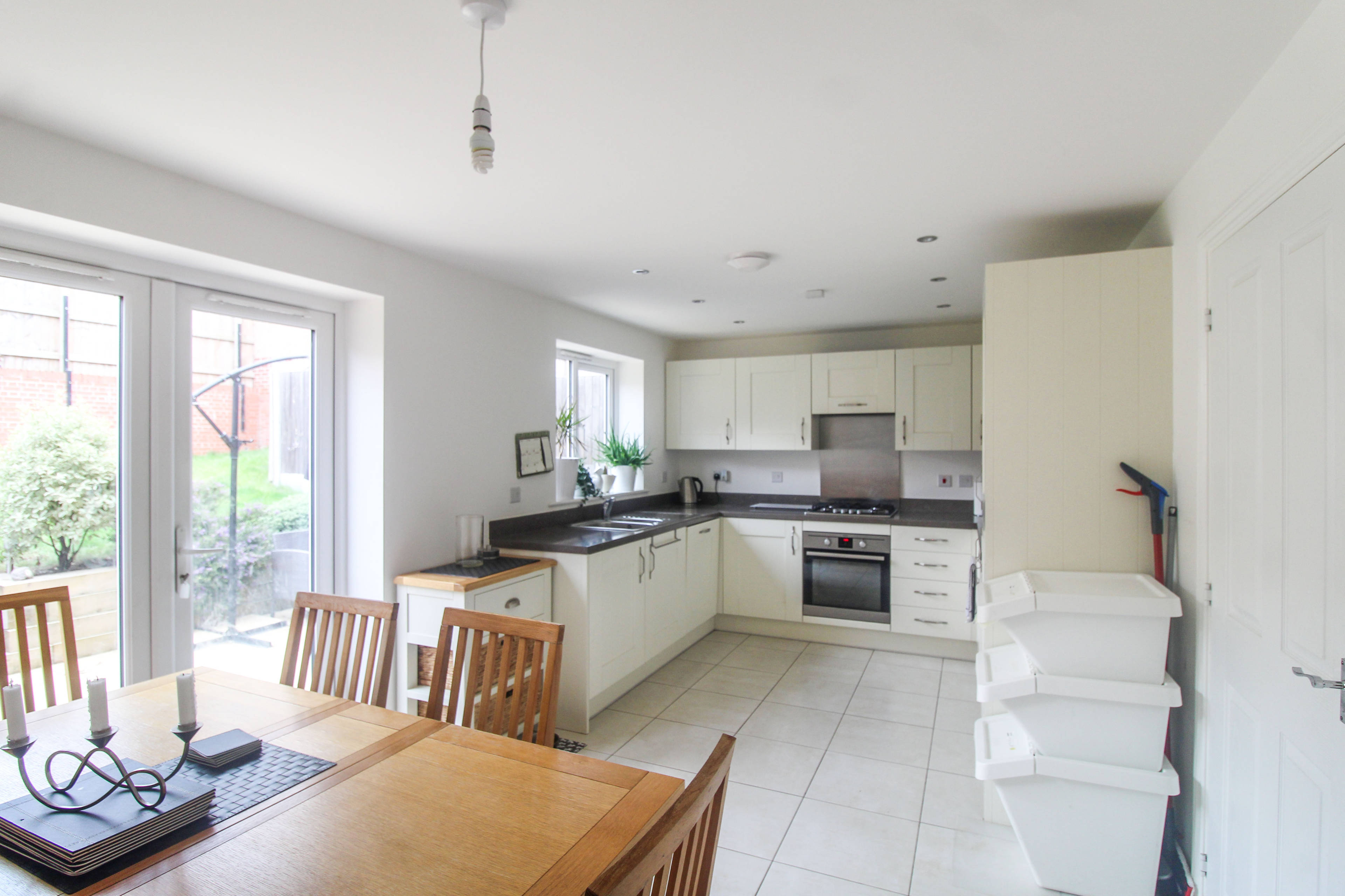 Kitchen/Breakfast