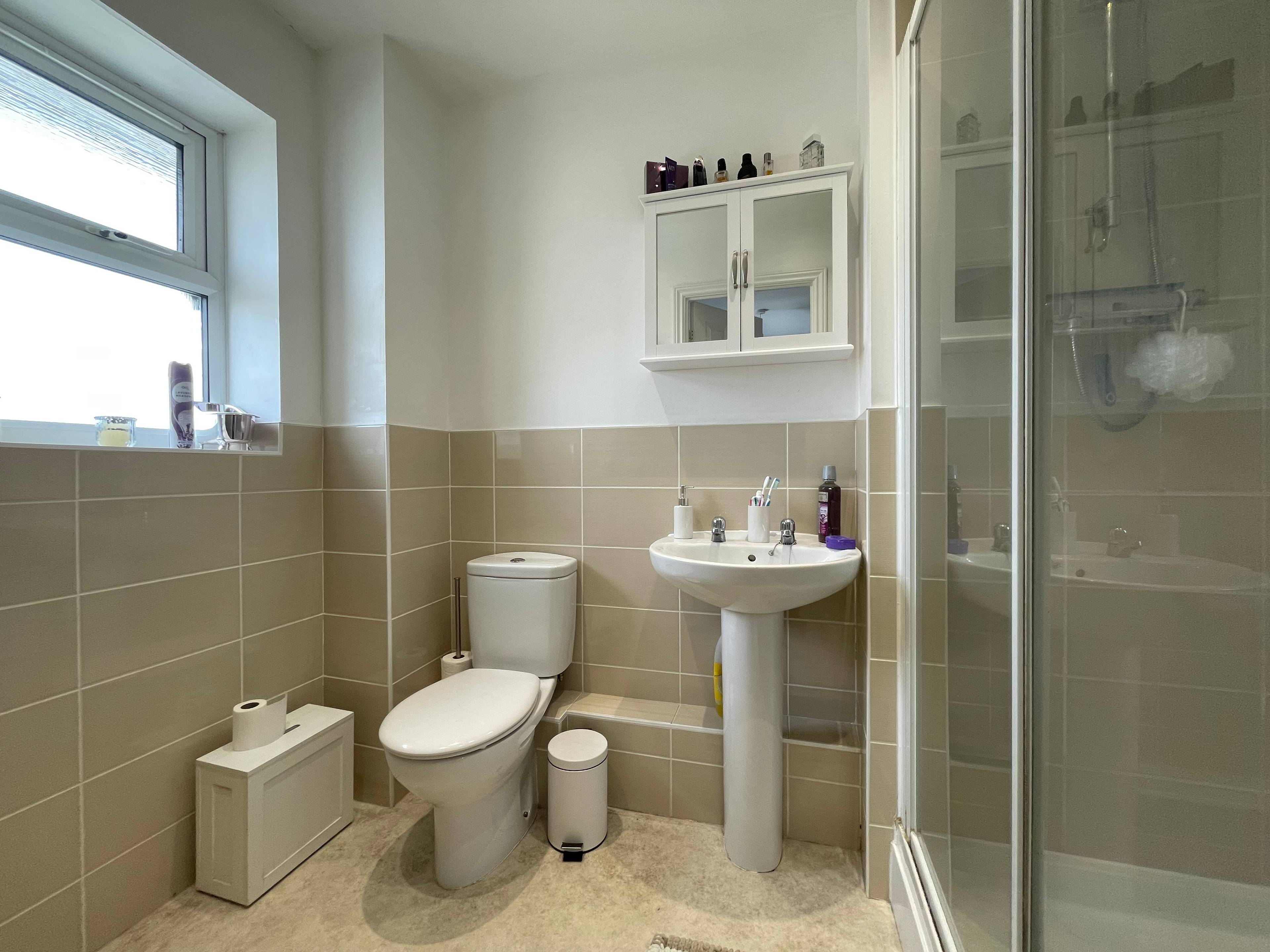 Master En-suite