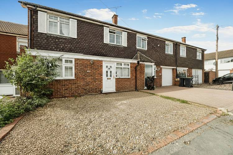 4 bedroom terraced house