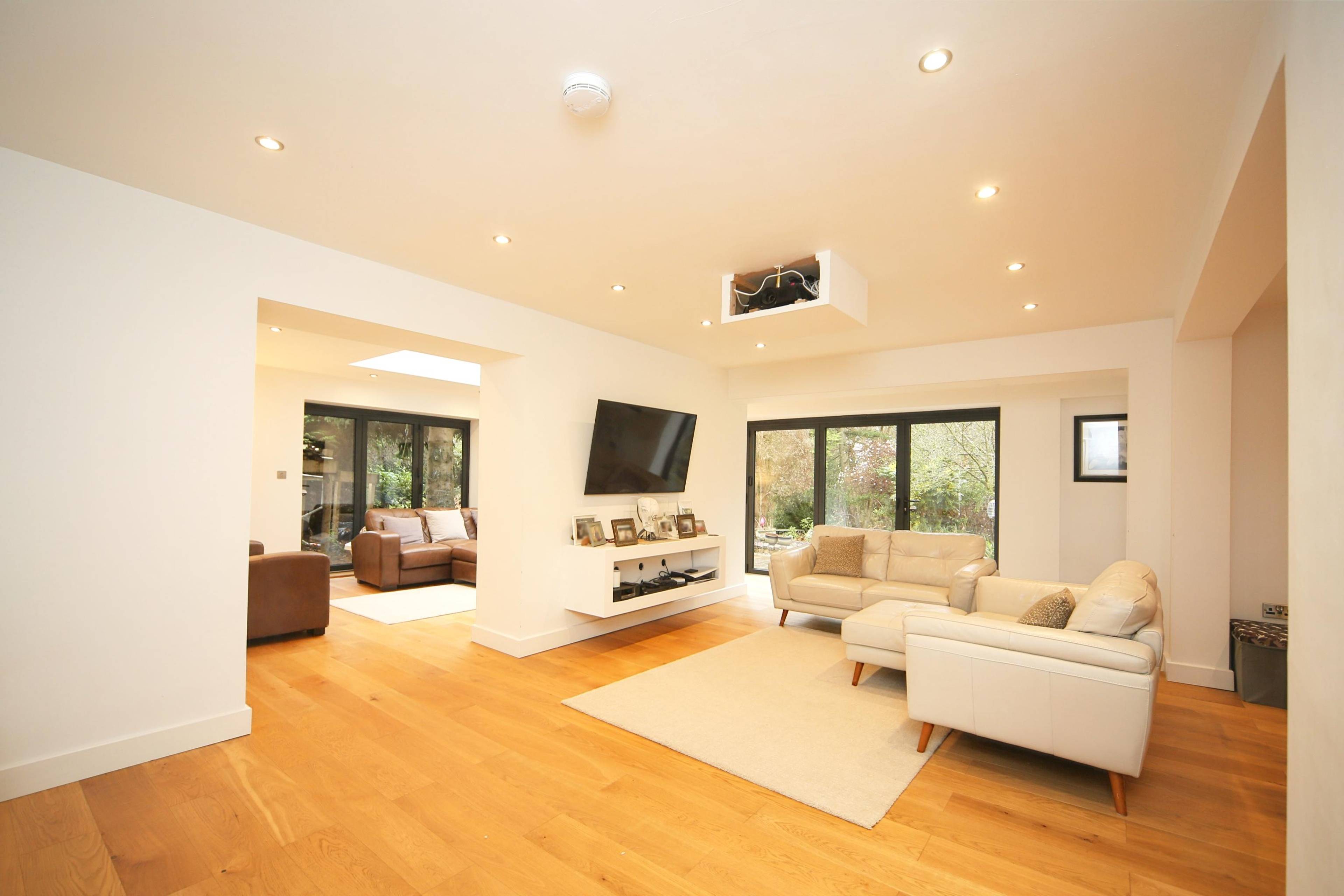 Family / Cinema Room