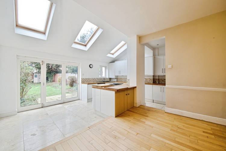 3 bedroom terraced house