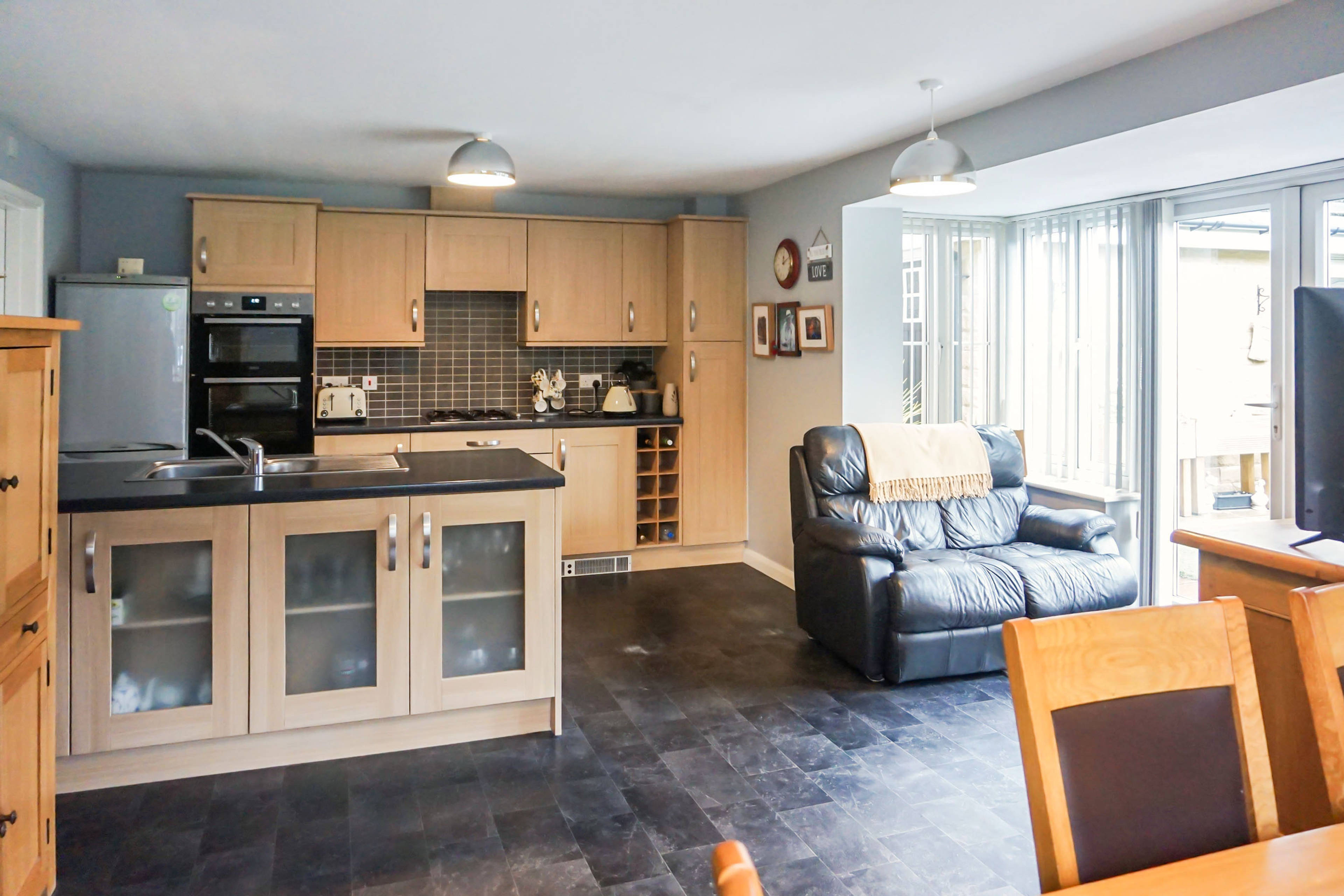 Kitchen/dining Room