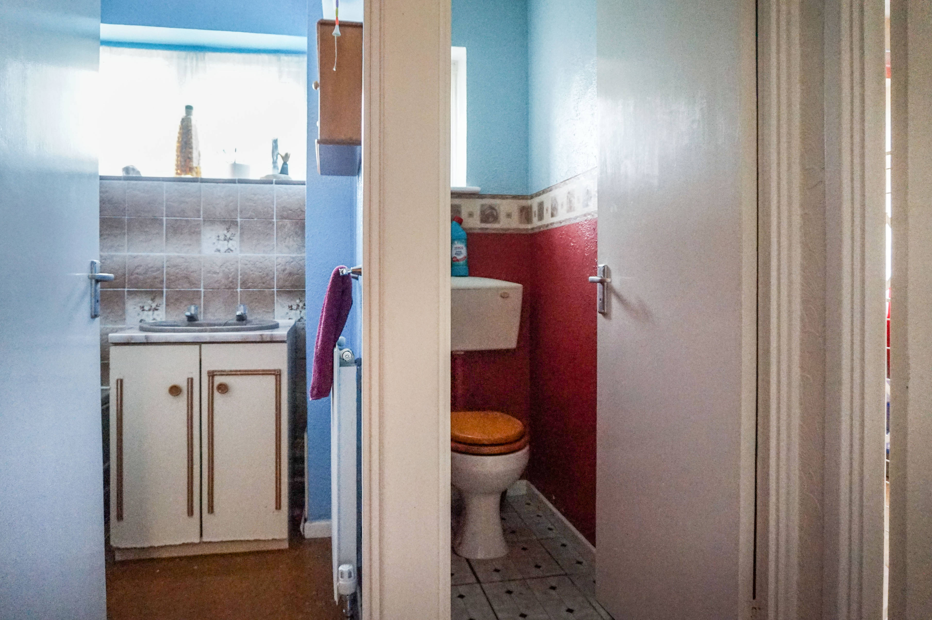 W.C.