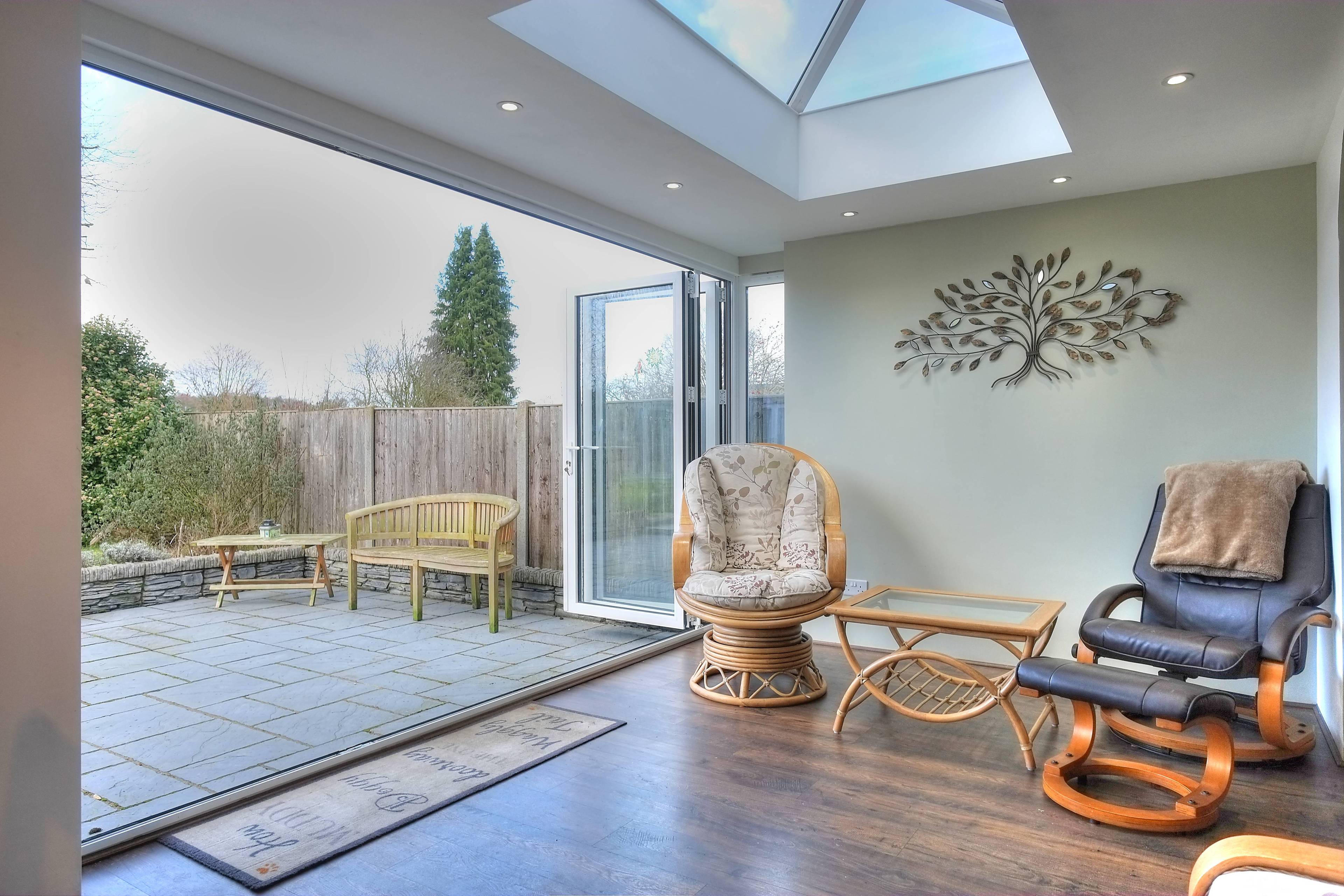 SUN ROOM