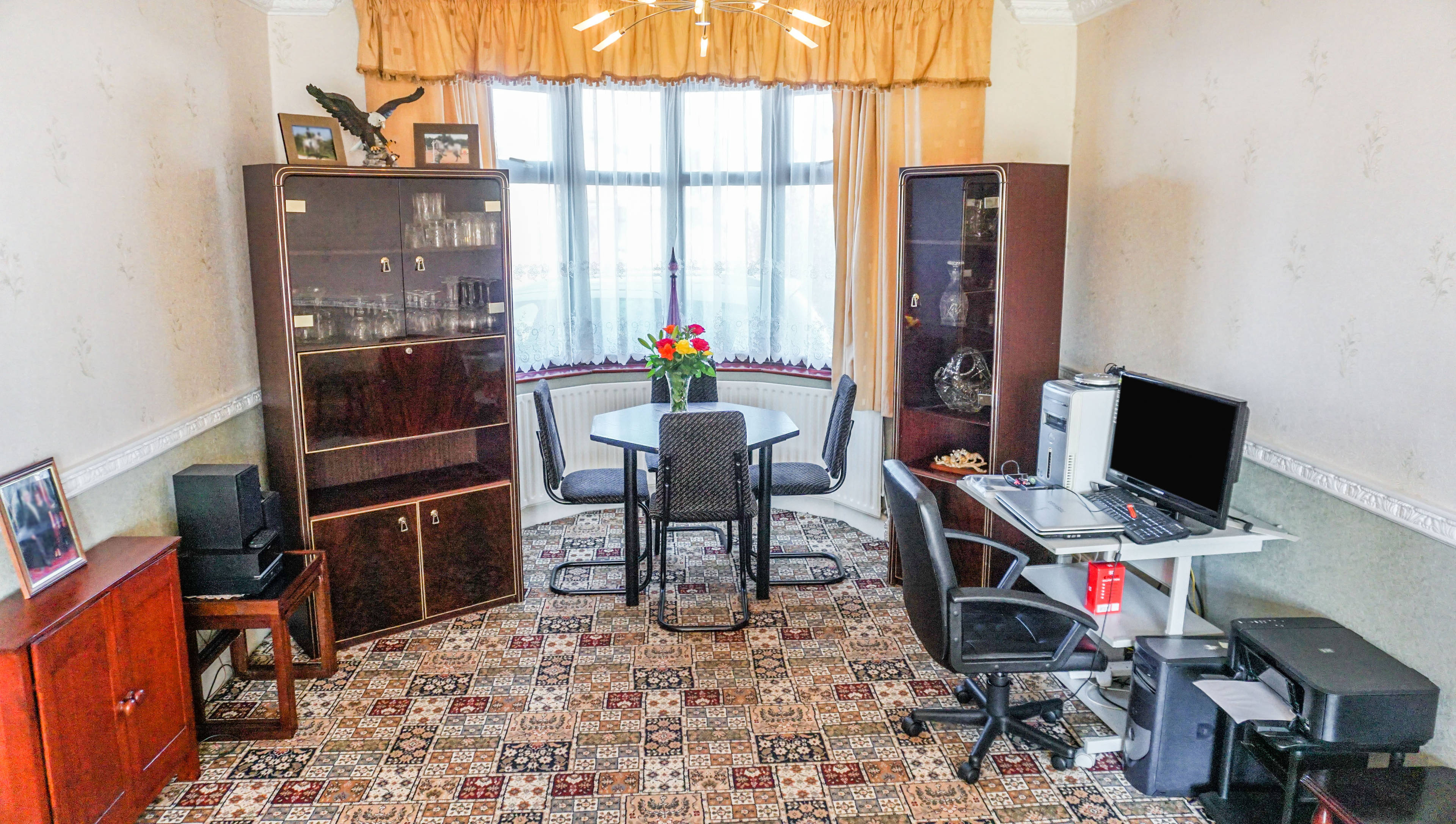Lounge/dining Room