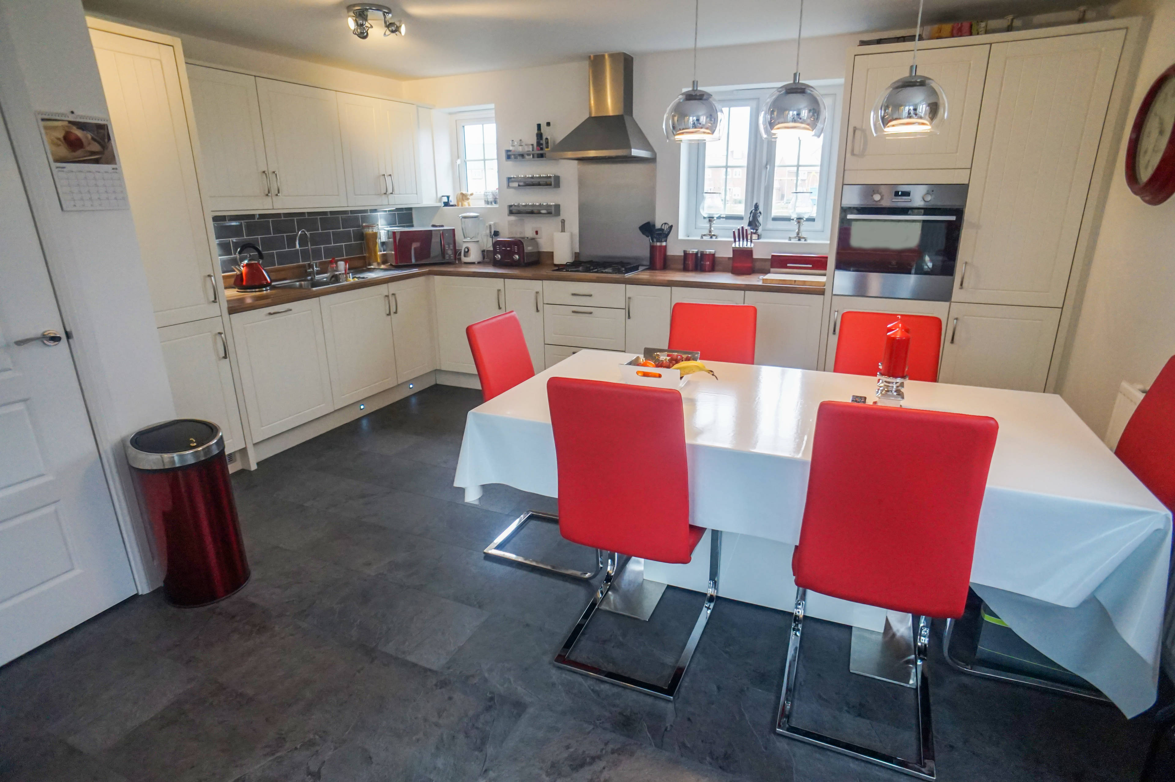 Kitchen/Breakfast