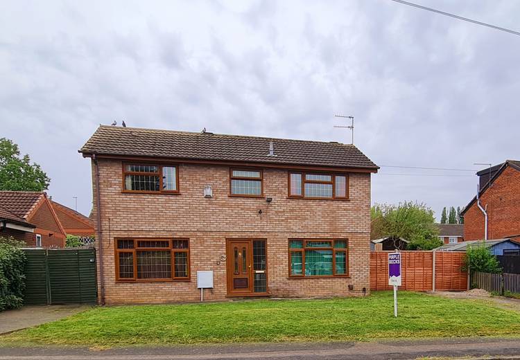 4 bedroom detached house