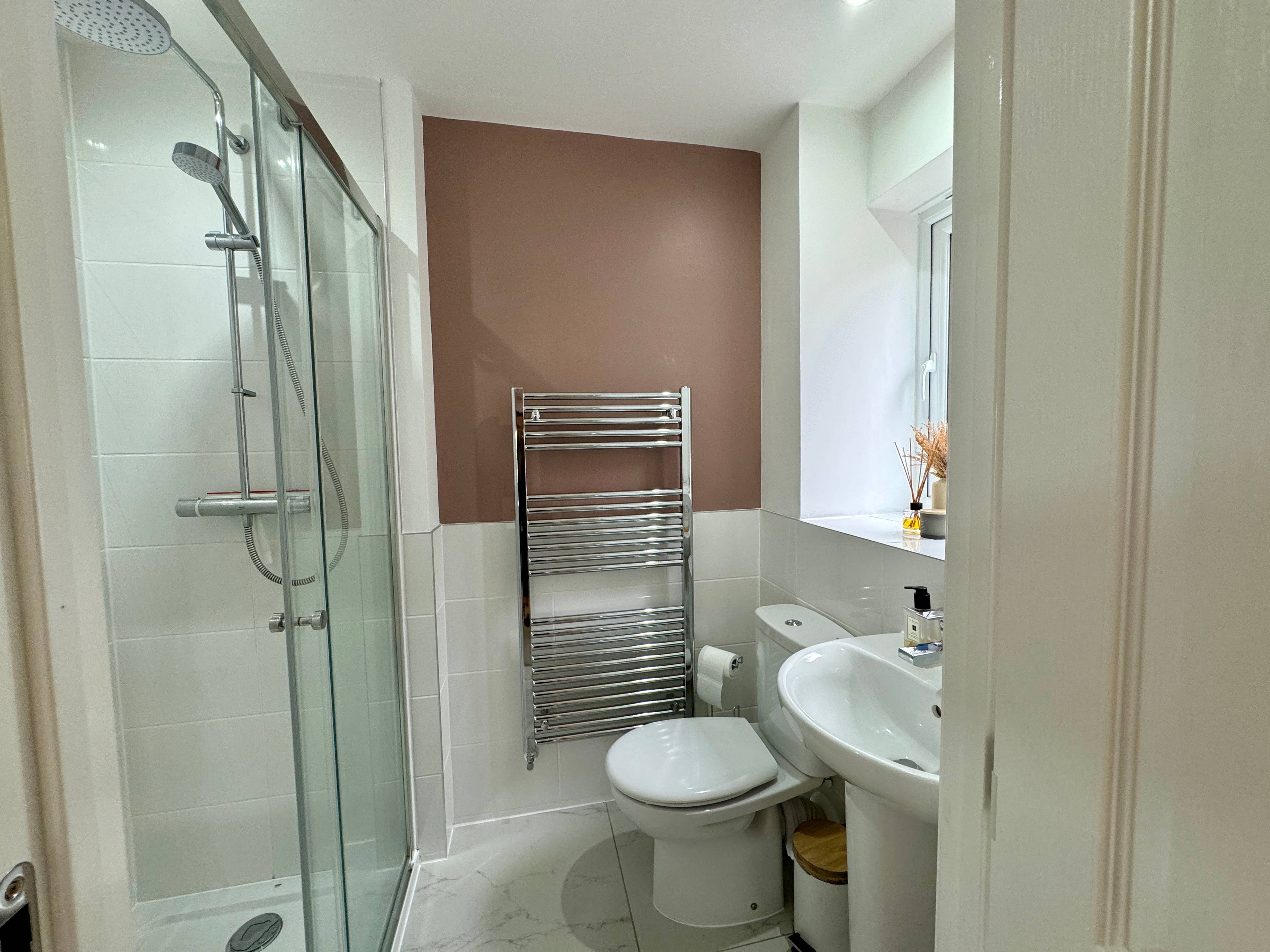 Master En-suite