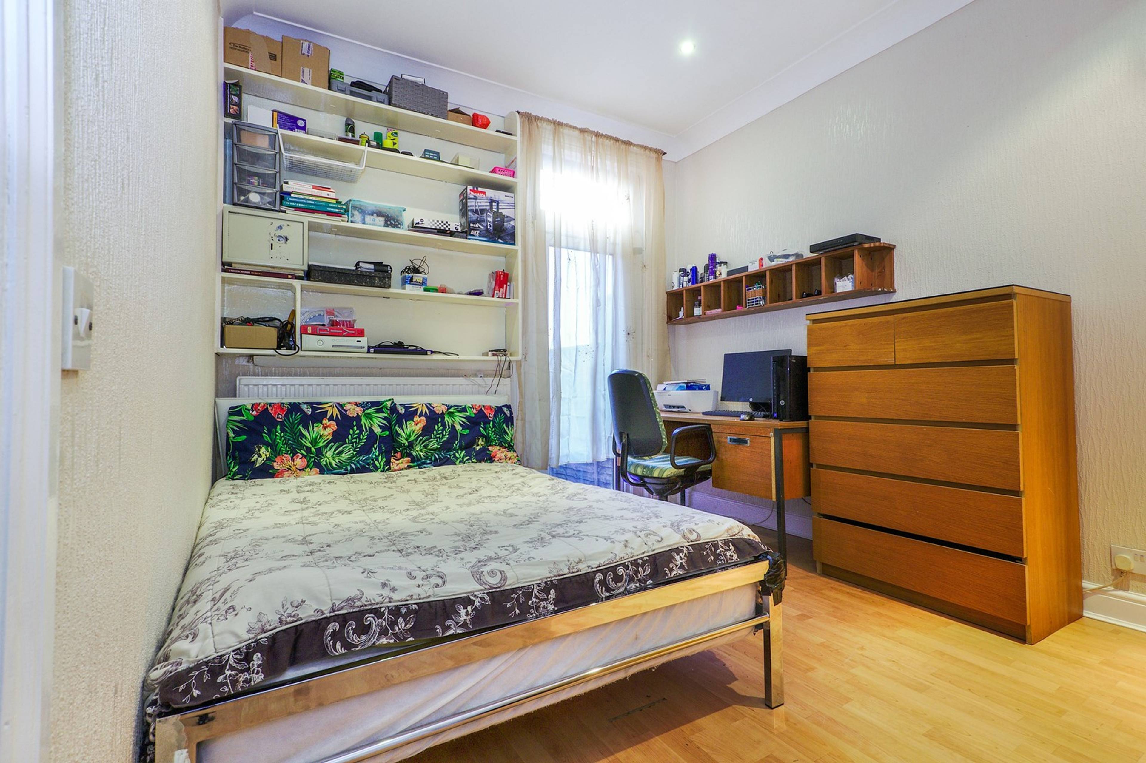 Bedroom Five / Study