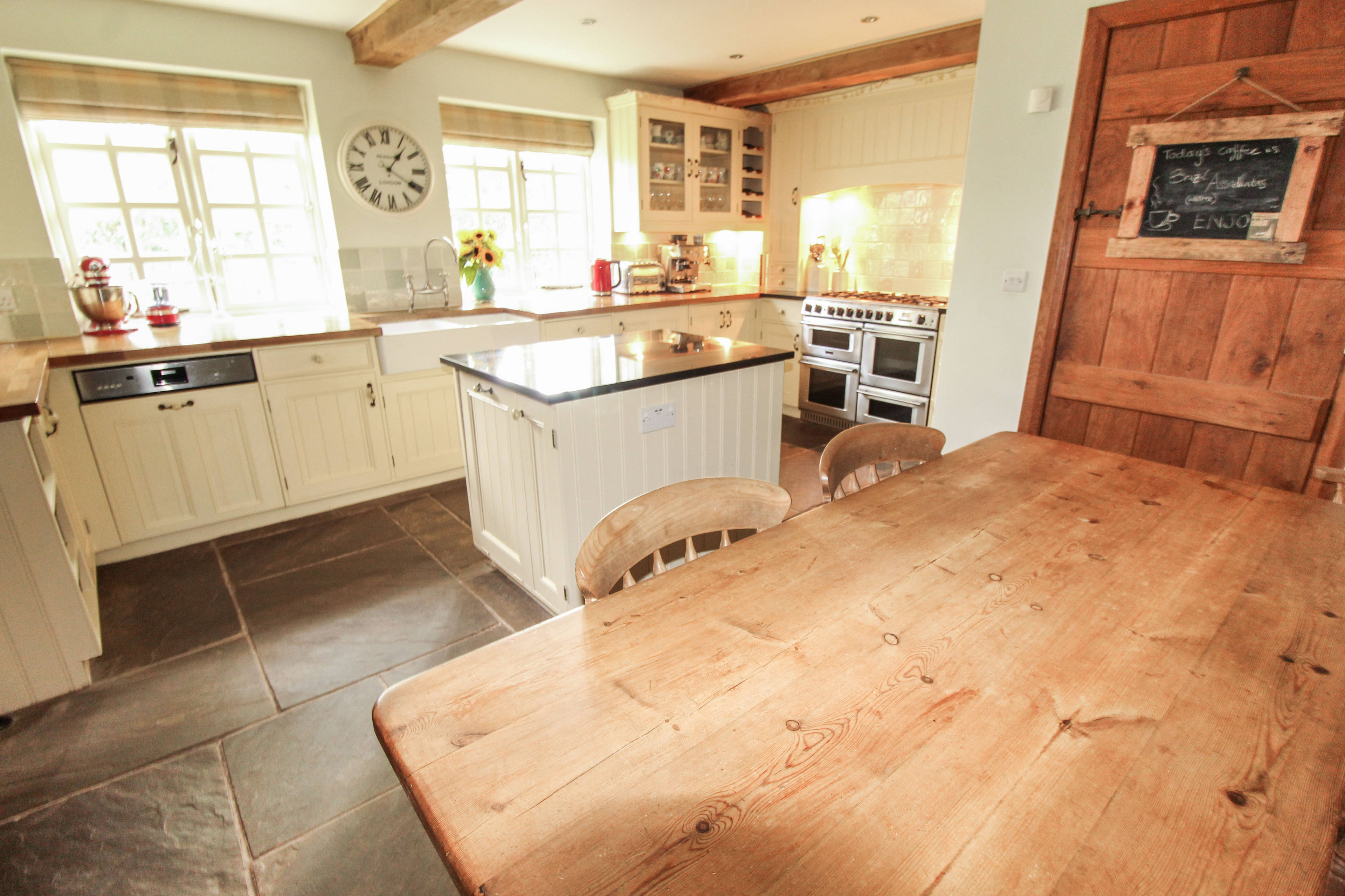 Kitchen/Breakfast