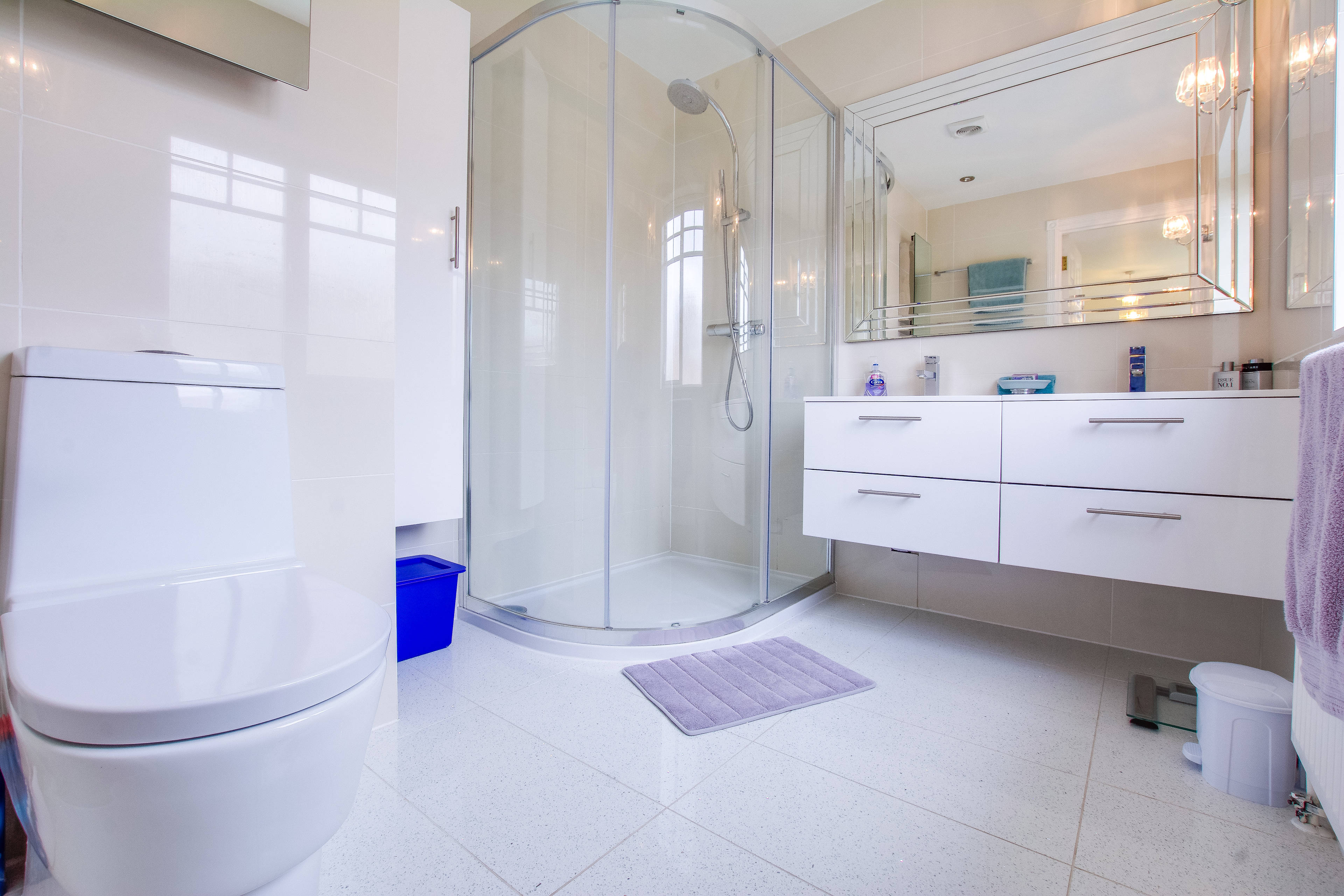 Master En-suite