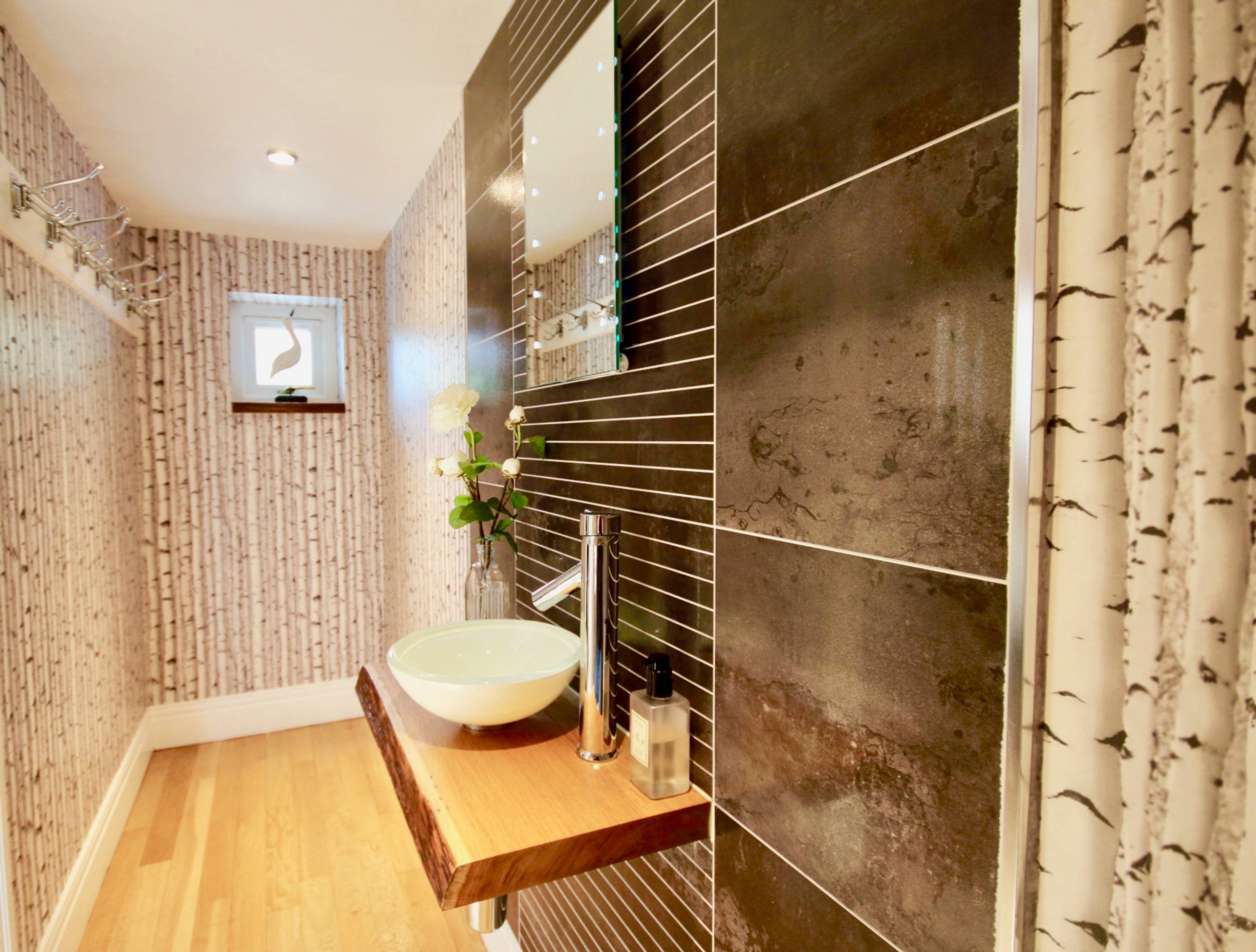 Cloak Room