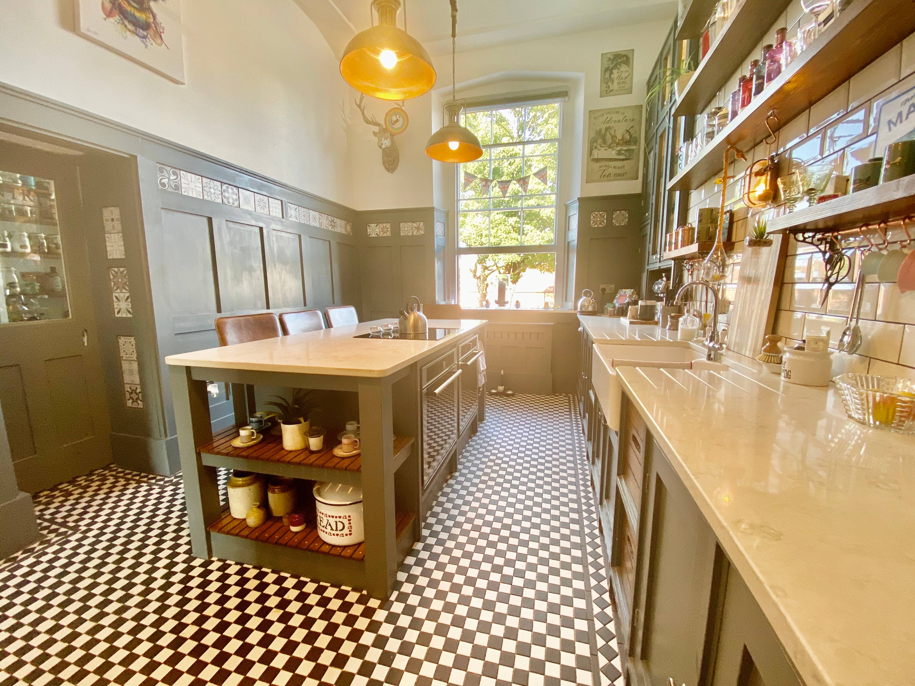 Kitchen/Dining Room