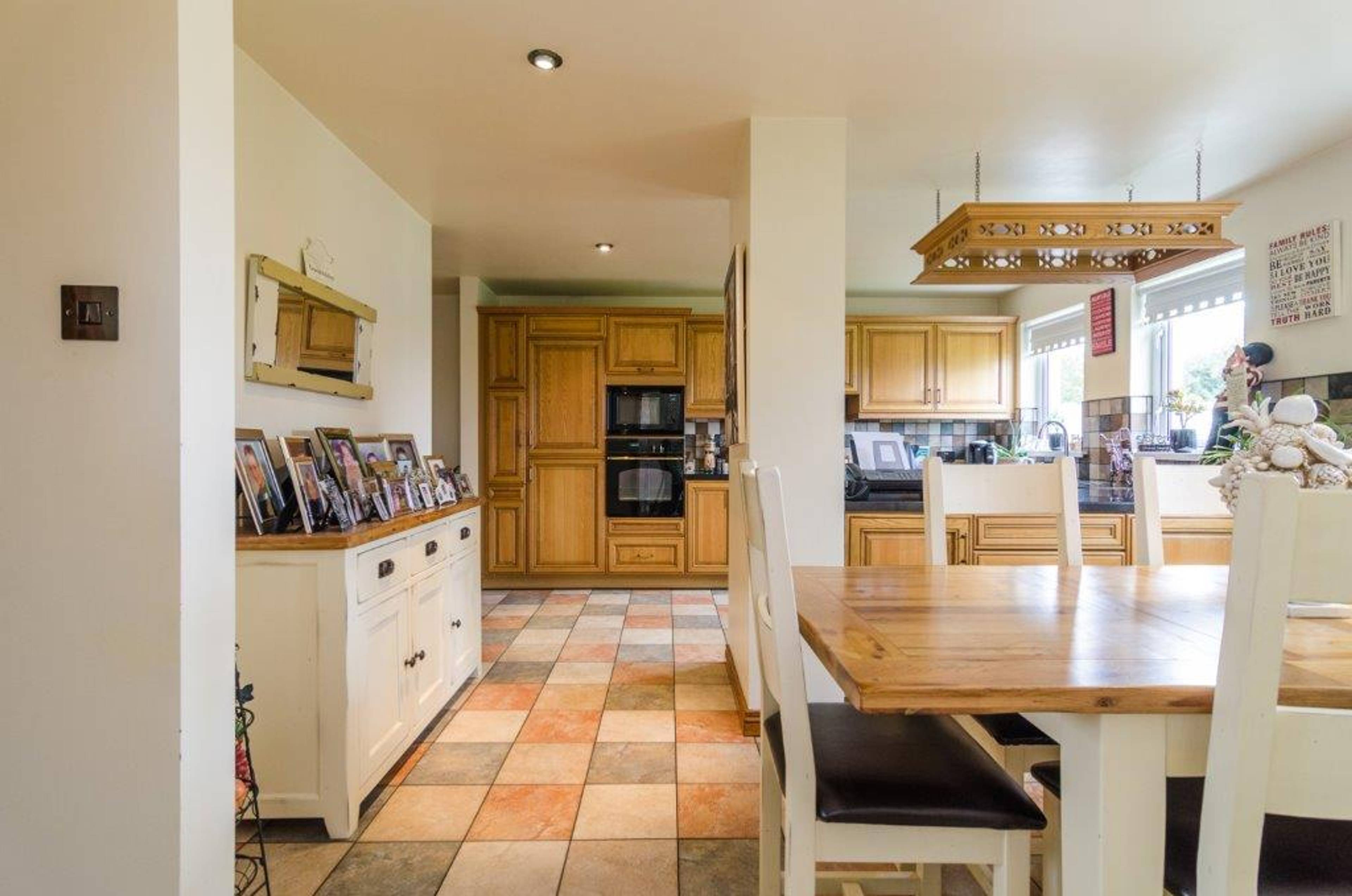 Kitchen / Diner
