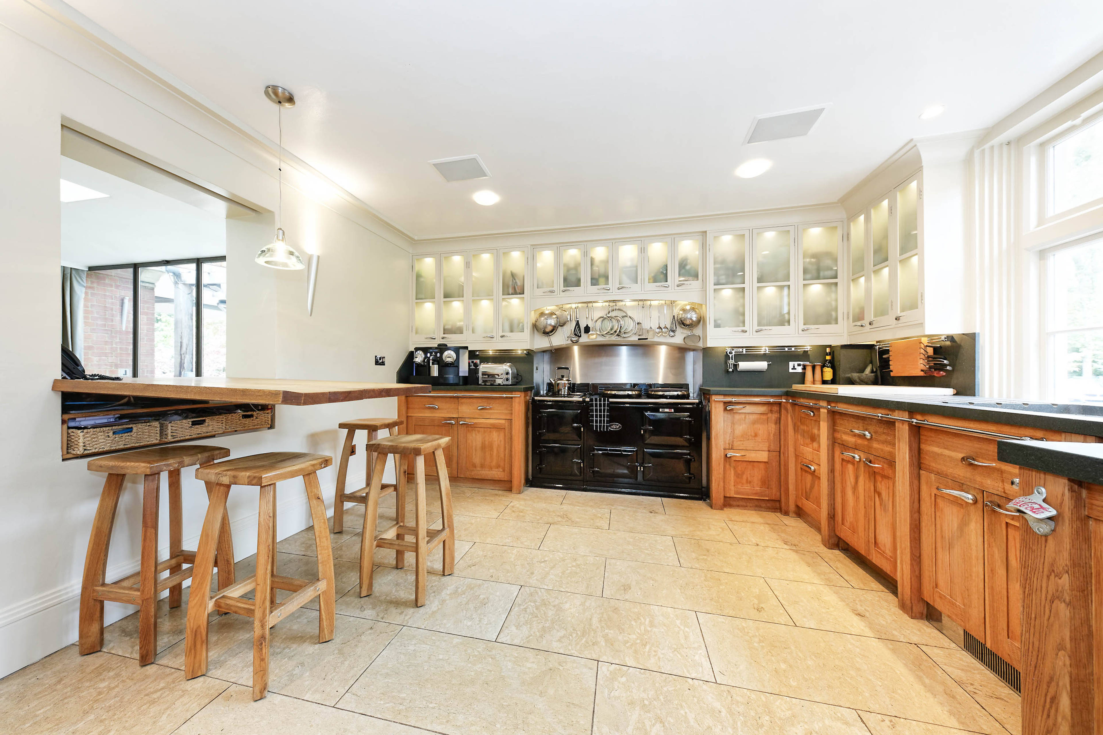 Kitchen/Breakfast
