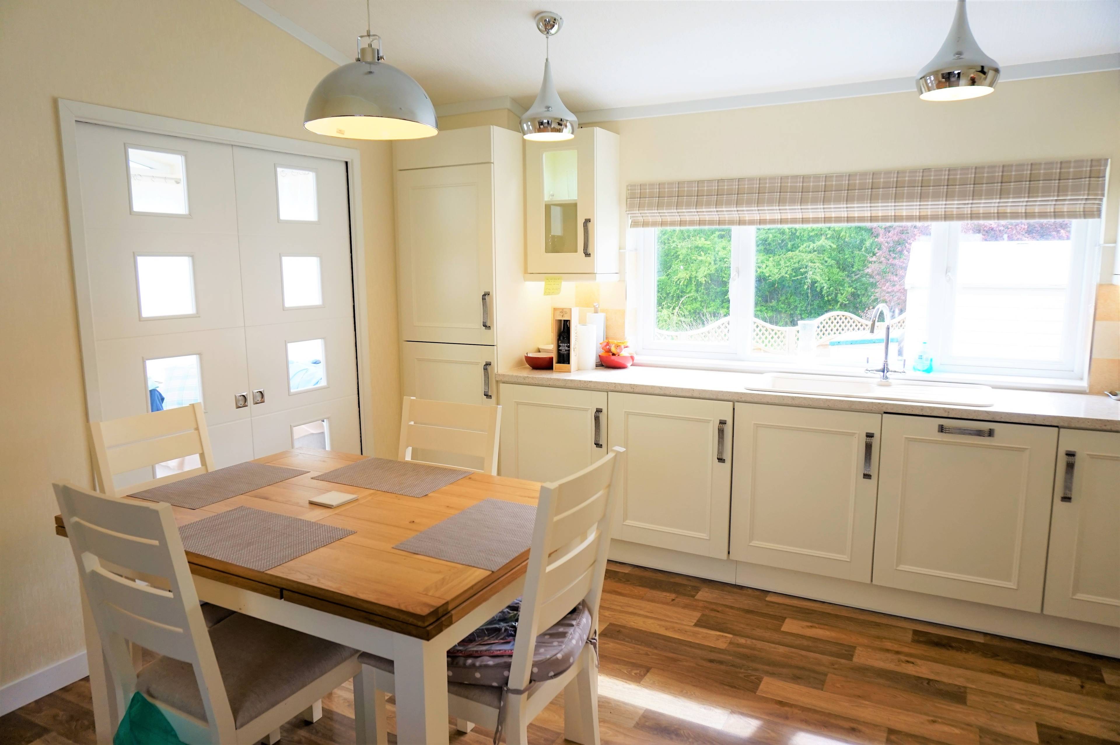 Kitchen / Diner