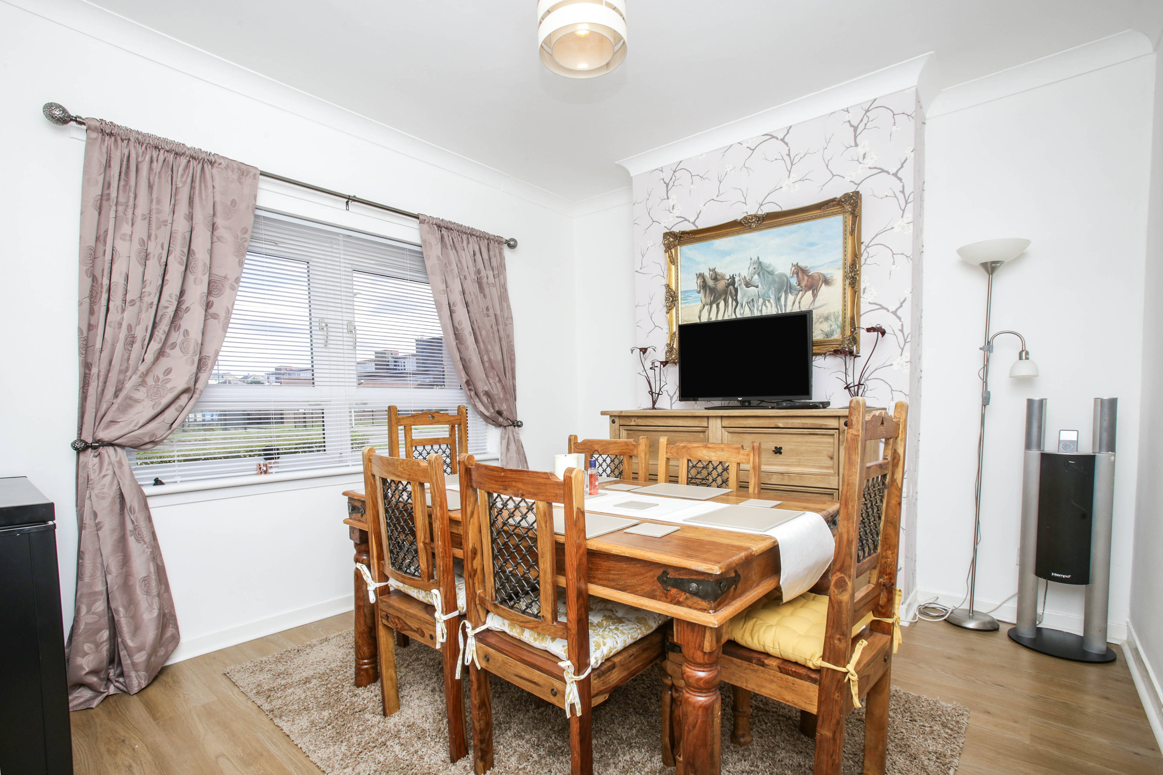Dining Room/Bedroom